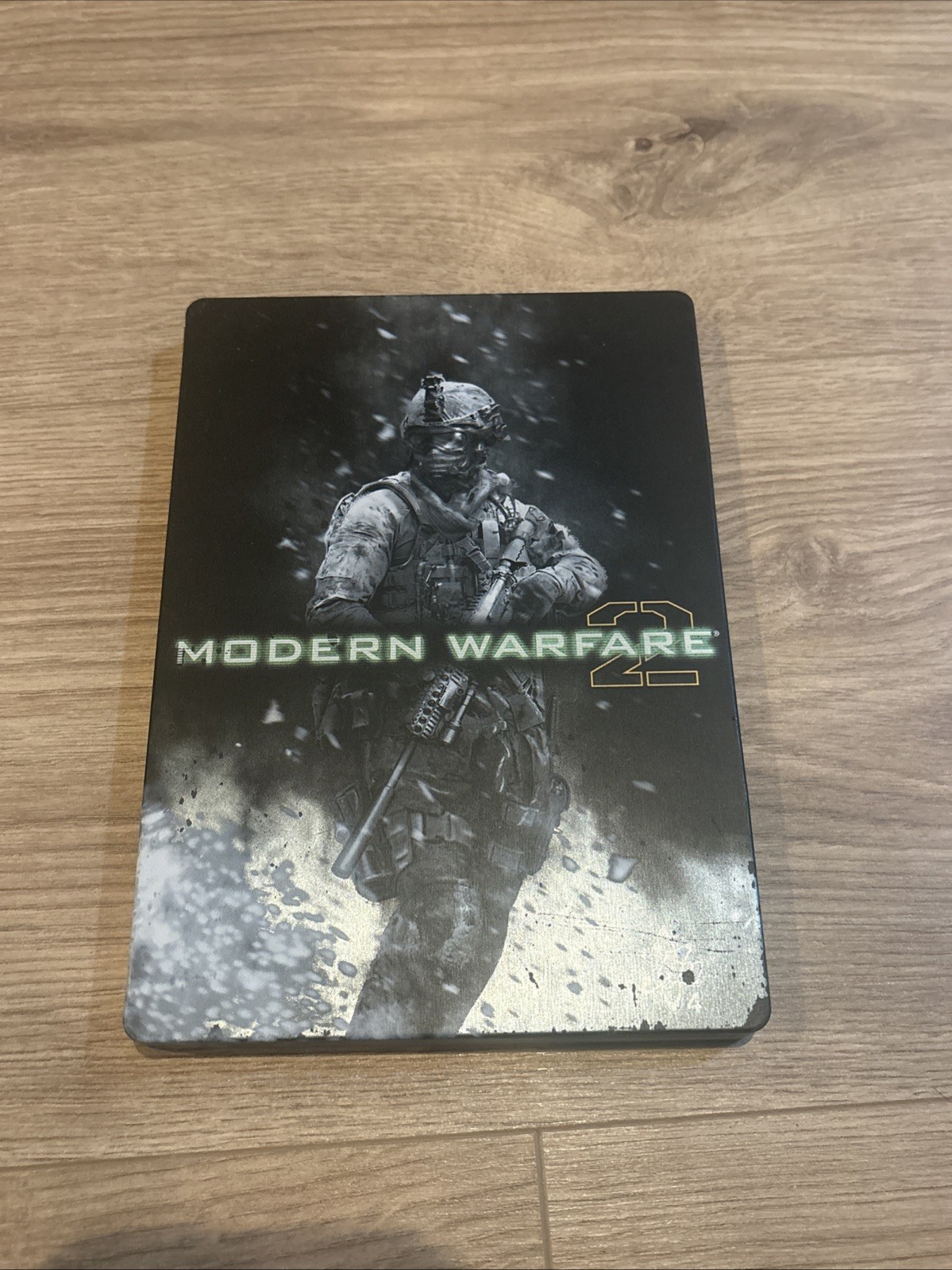 Modern Warfare 2 Steelbook Xbox 360 In Metal /Tin Collector Case W/Manual