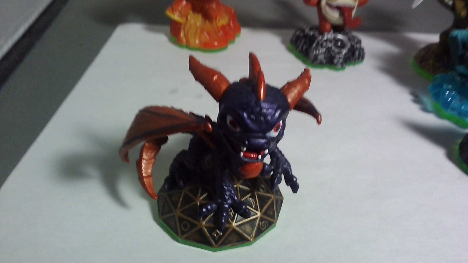 Skylanders: Spyro’s Adventure: Spyro Series 1: 8 PIECES