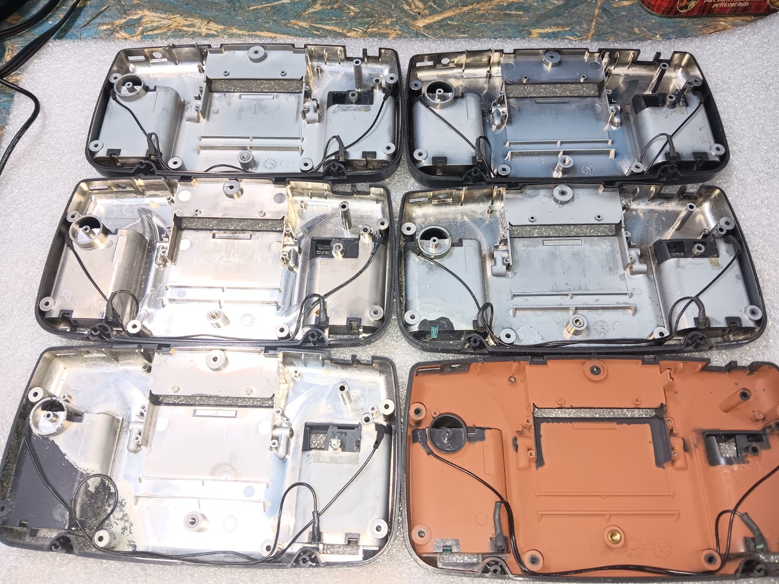 SEGA Game Gear 2110 EXACT EMPTY BACK BATTERY CORROSION X6 ONLY-INTACT-SEE ALL