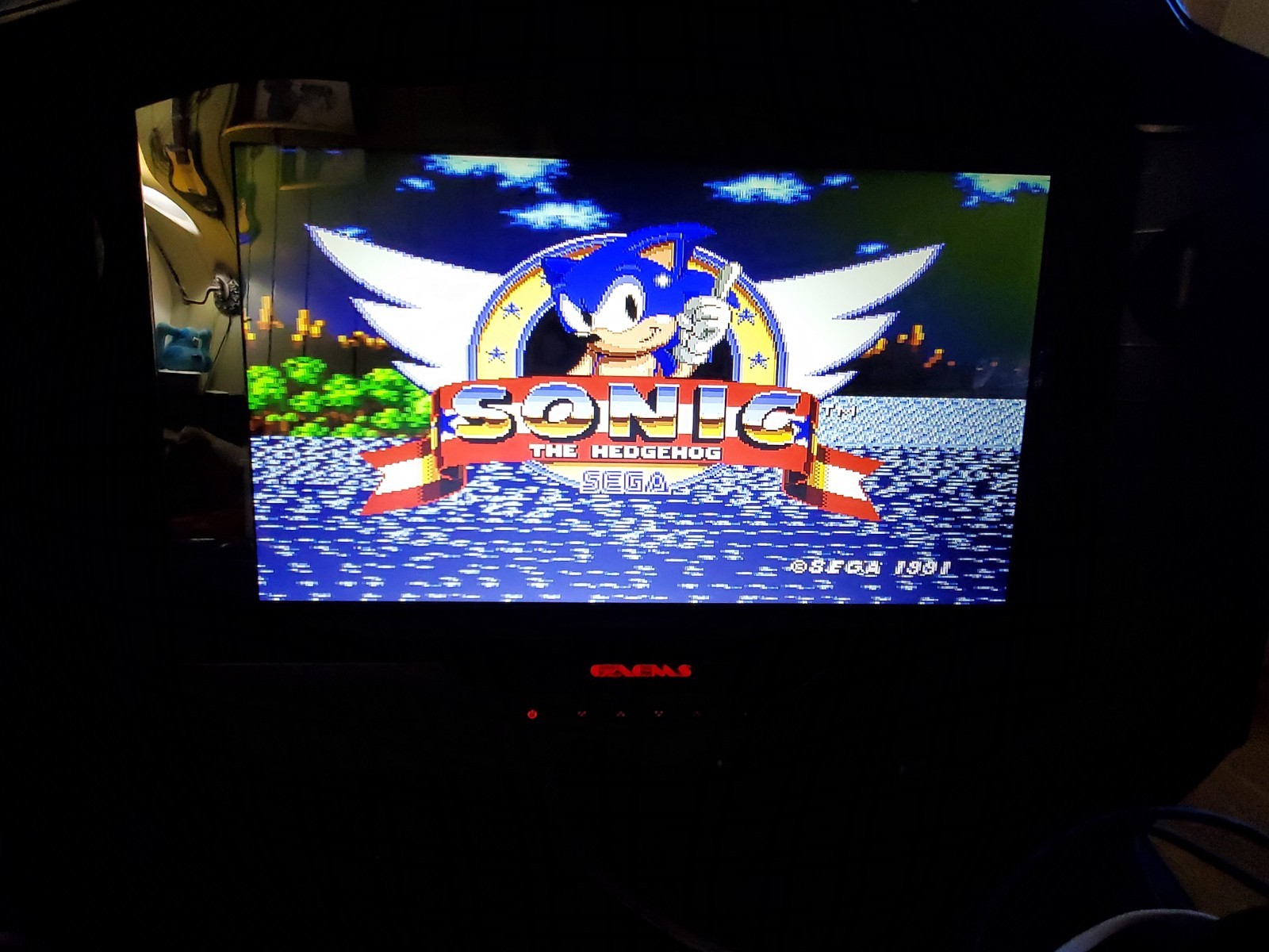 Gaems G155 15.5” Portable Personal Gaming Monitor w/Power