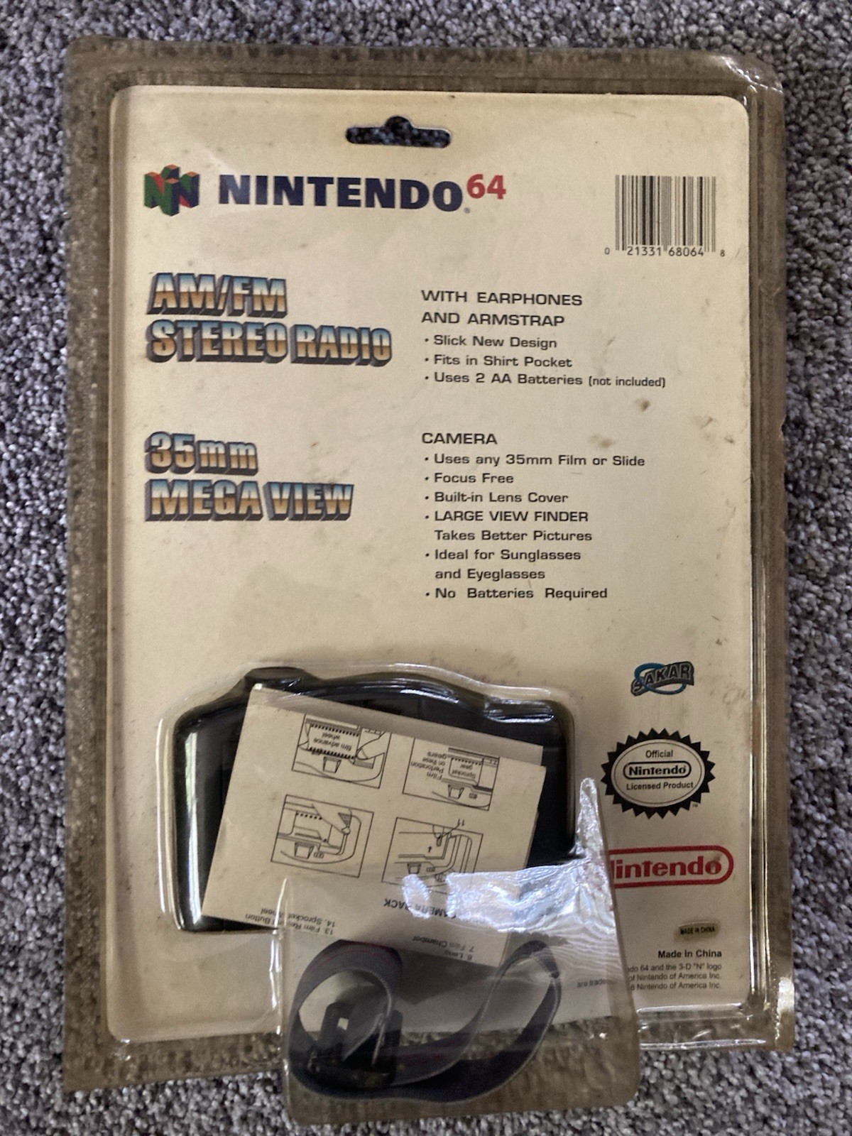 Nintendo 64 AM/FM Stereo Radio with Earphones & Large View Finder Collectible