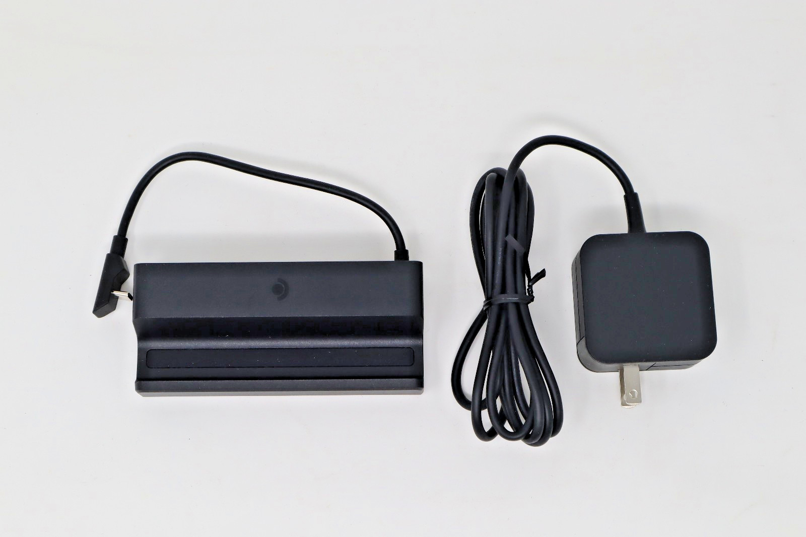 Valve Steam Deck Docking Station & AC Genuine OEM Official – Refurbished
