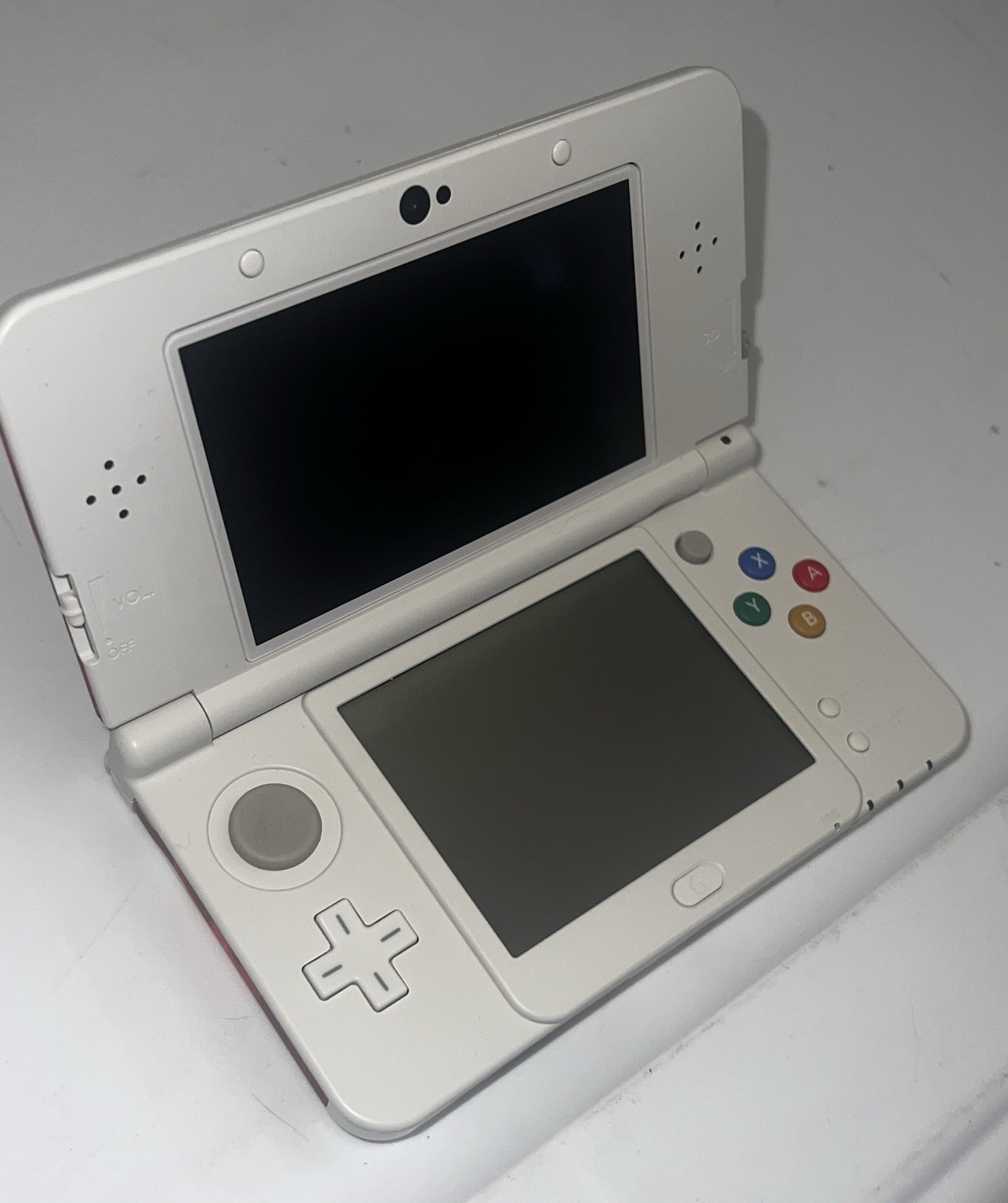New Nintendo 3DS 20th Anniversary Pokemon Edition CIB W/New Charger