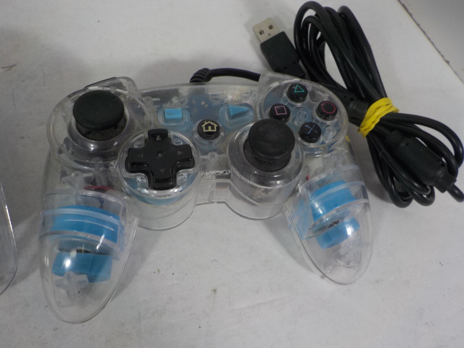 N A129 Afterglow Third Party Controller Lot of 3 (2 PS2 &1 Xbox 360)