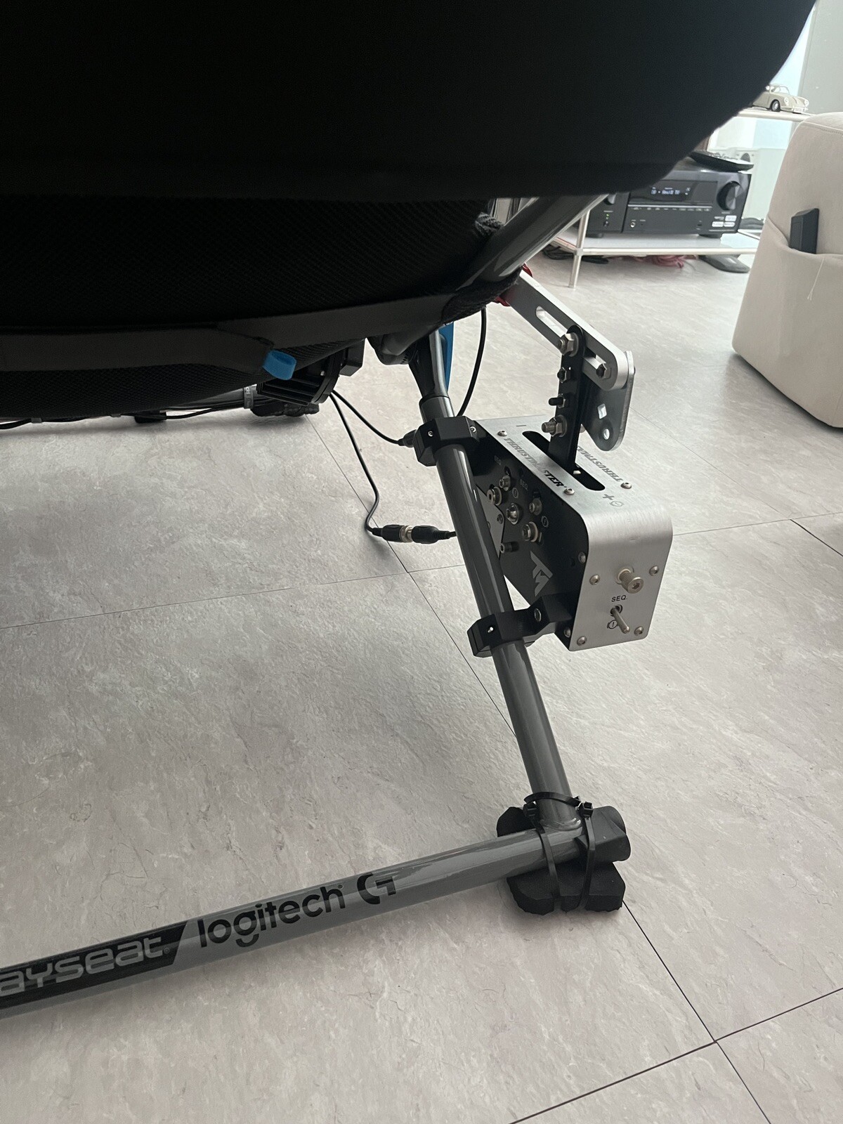 Playseat Challenge X Logitech G Edition THRUSTMASTER TSS Handbrake Clamps Mount
