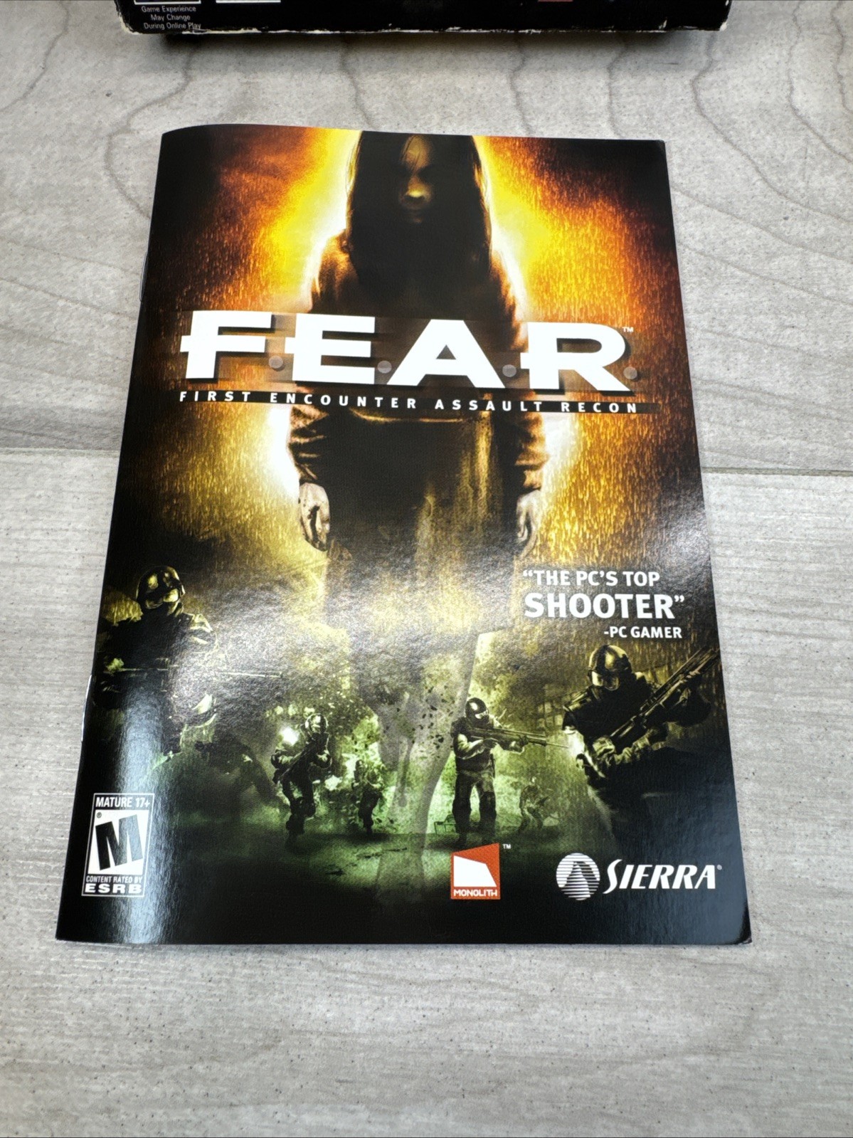 FEAR First Encounter Assault Recon PC DVD ROM Box Manual & Perseus Mandate READ*