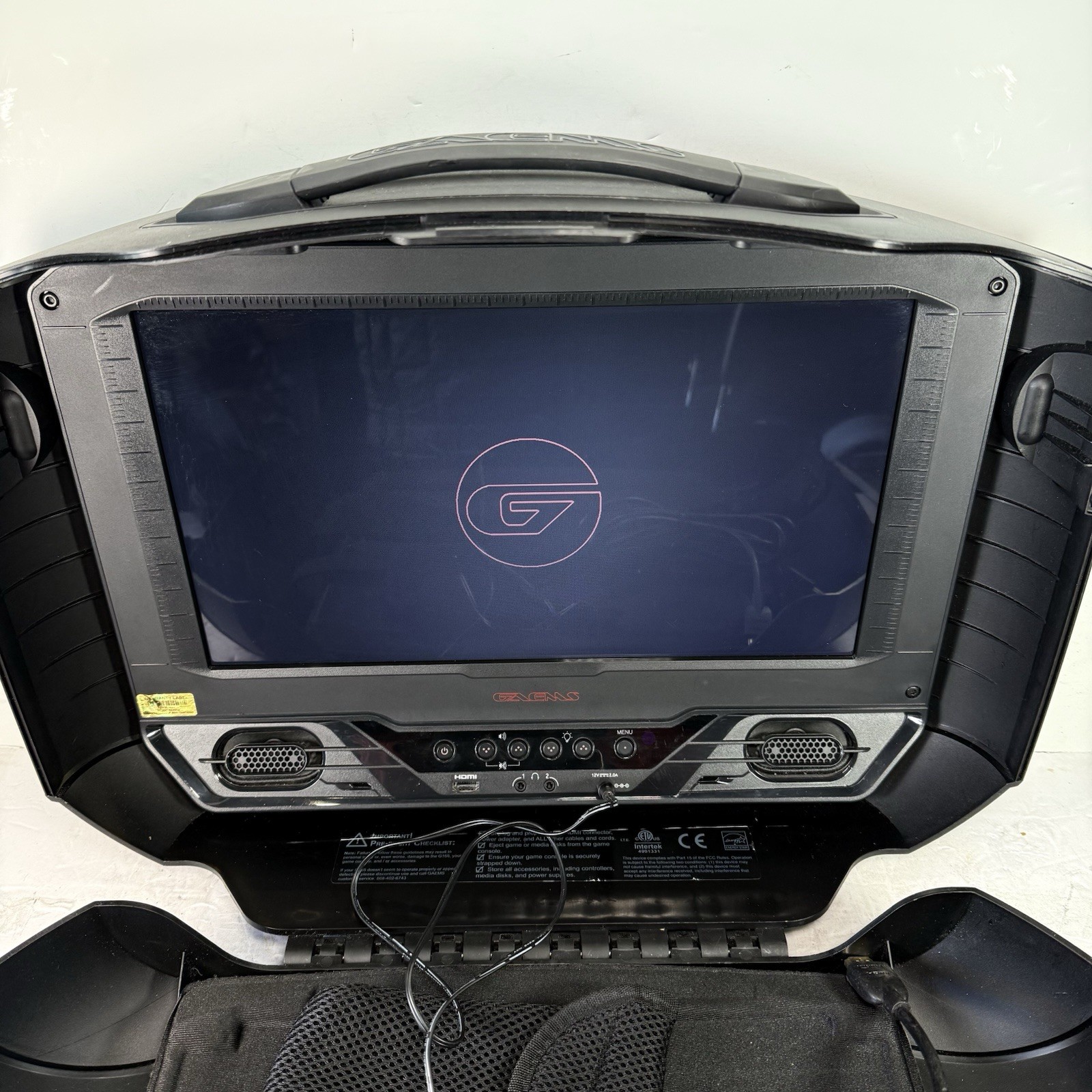 Gaems G155 15.5” Portable Gaming Environment w/ HDMI & Power Supply | TESTED