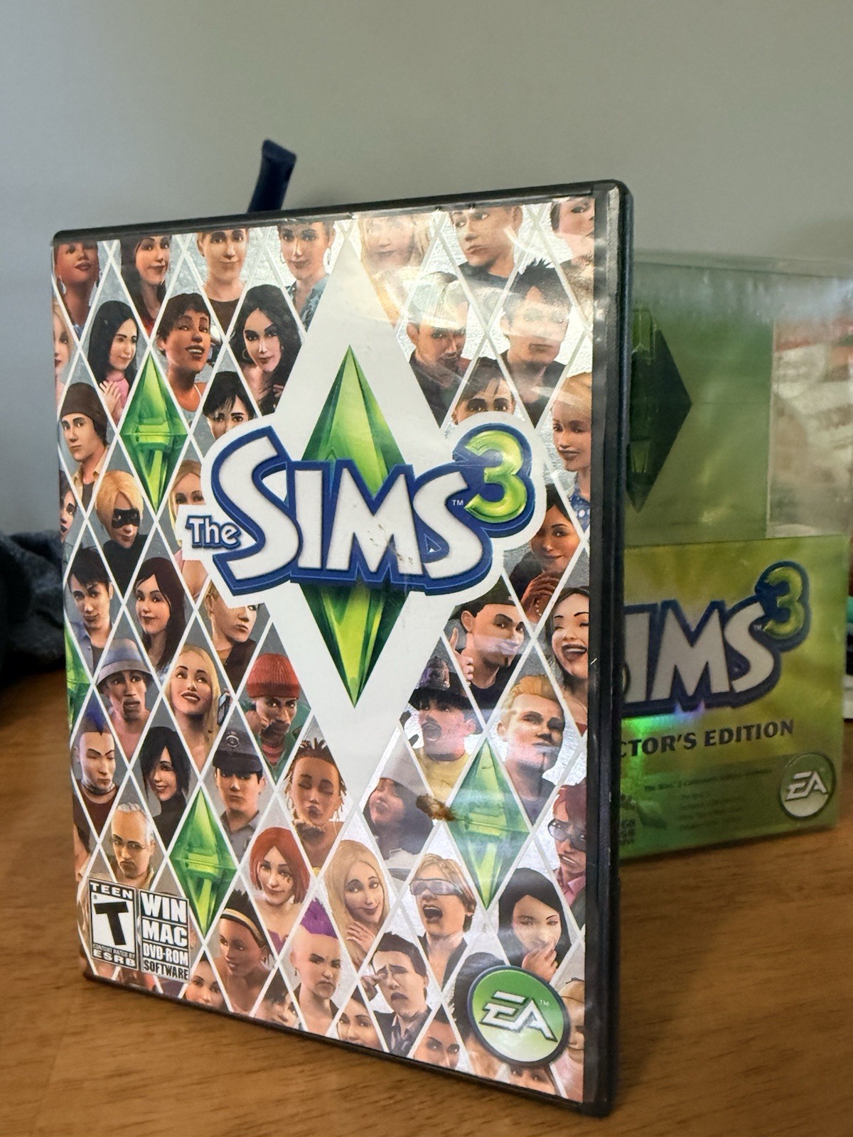 Sims 3 Collector’s Edition – USED Good Condition CIB with USB