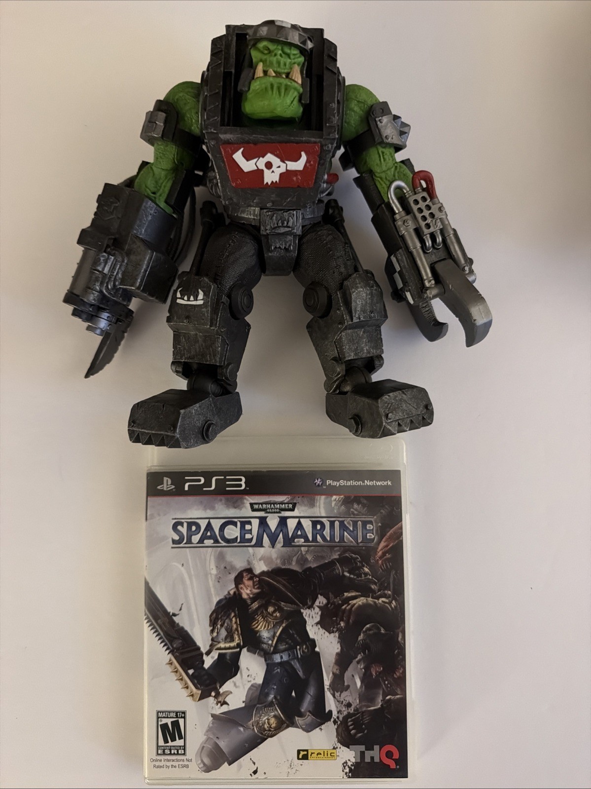 Sony PS3 Warhammer 40,000 Space Marine With 40k Ork