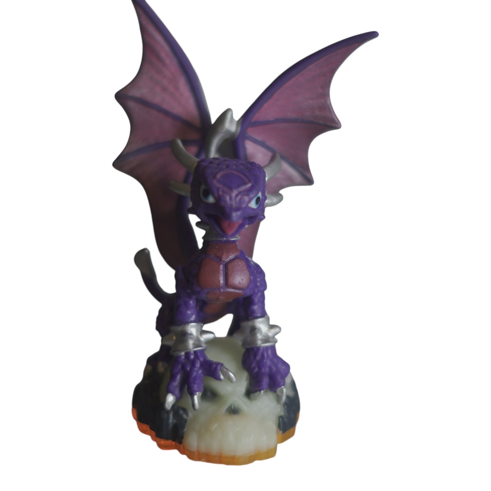Skylanders Spyro’s Adventure Cynder Series 1 Figure Undead Untested Loose