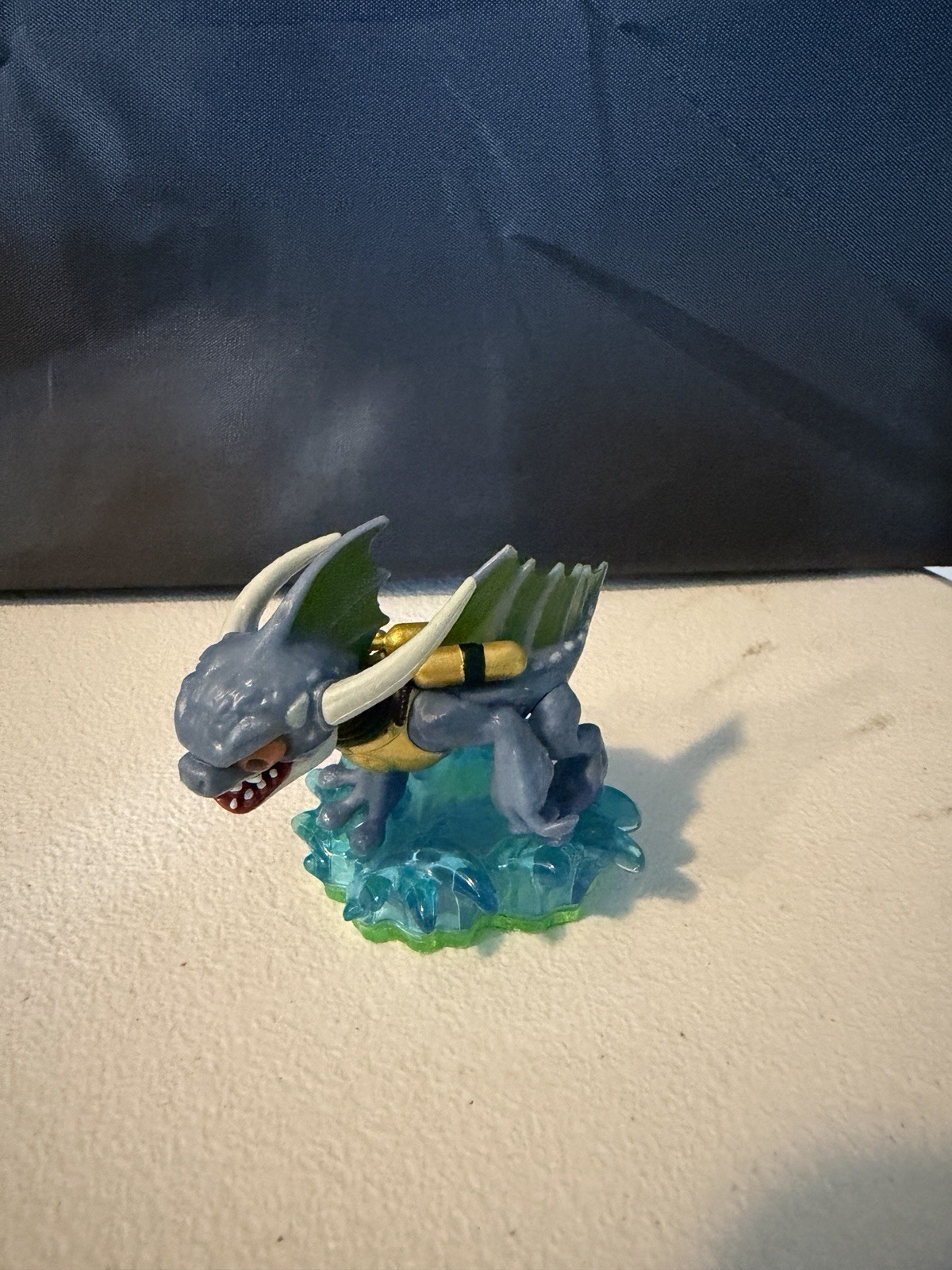 Skylanders Water Element Lot Of 2 -Gill Grunt (Giants)and Zap (Spyro’s series1)￼