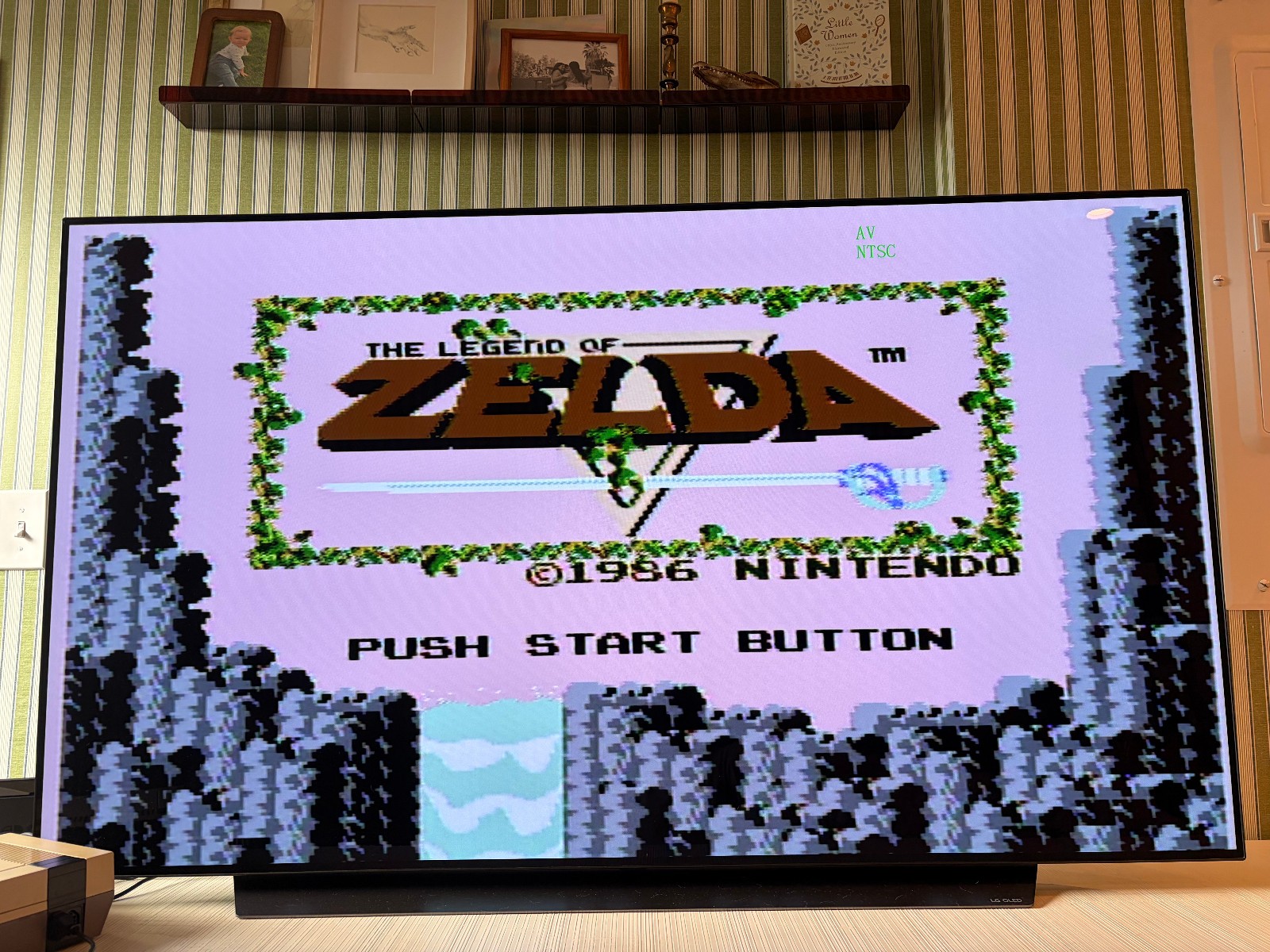 Nintendo Entertainment System Bundle Tested 11 games inc Mario, Zelda, Metroid