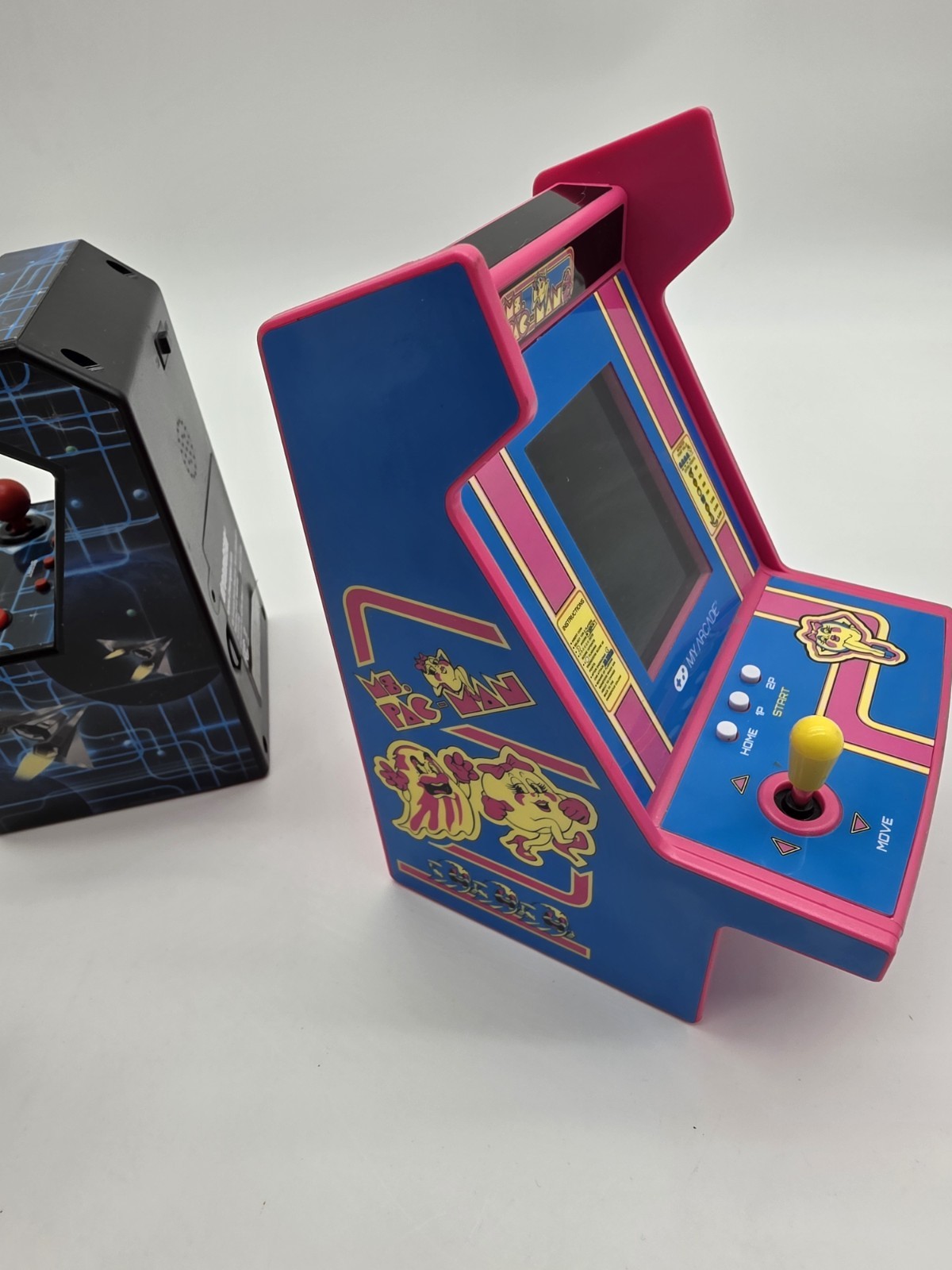 My Arcade MS. PAC-MAN Micro Player Retro Arcade And Dream Gear 200 Games
