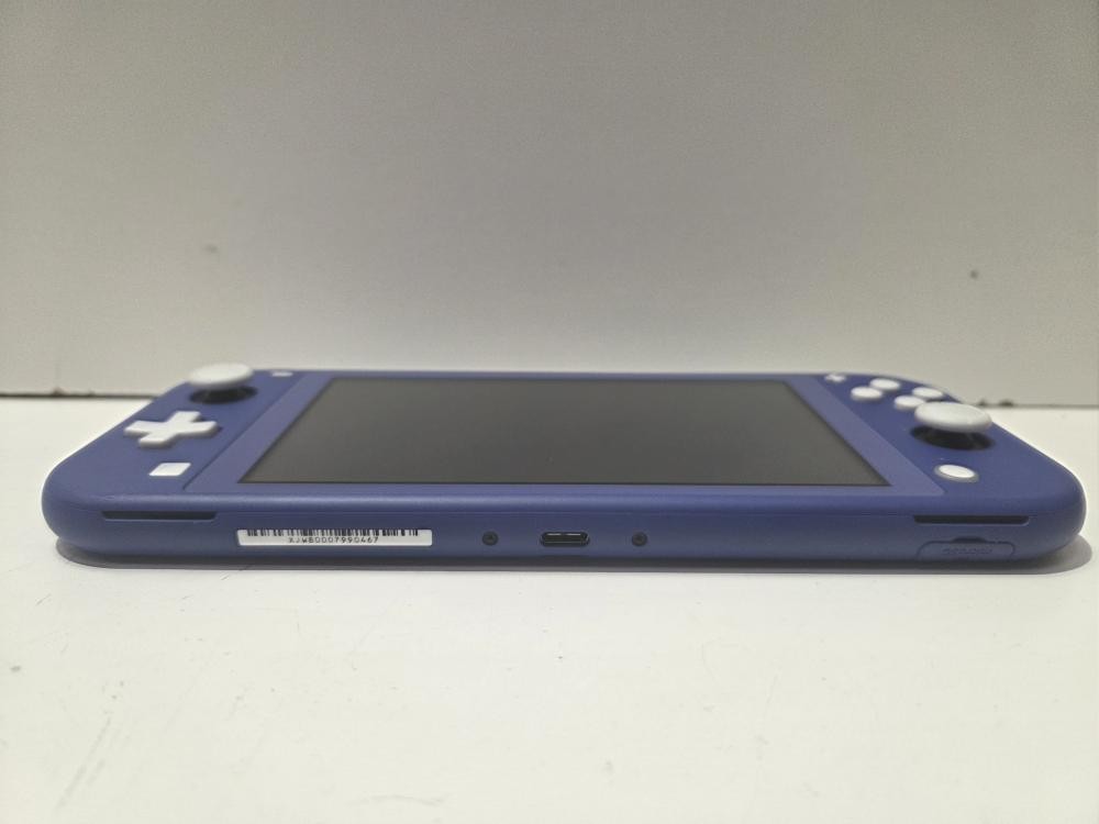 NINTENDO SWITCH LITE HANDHELD – HDH-001 (P22019168)