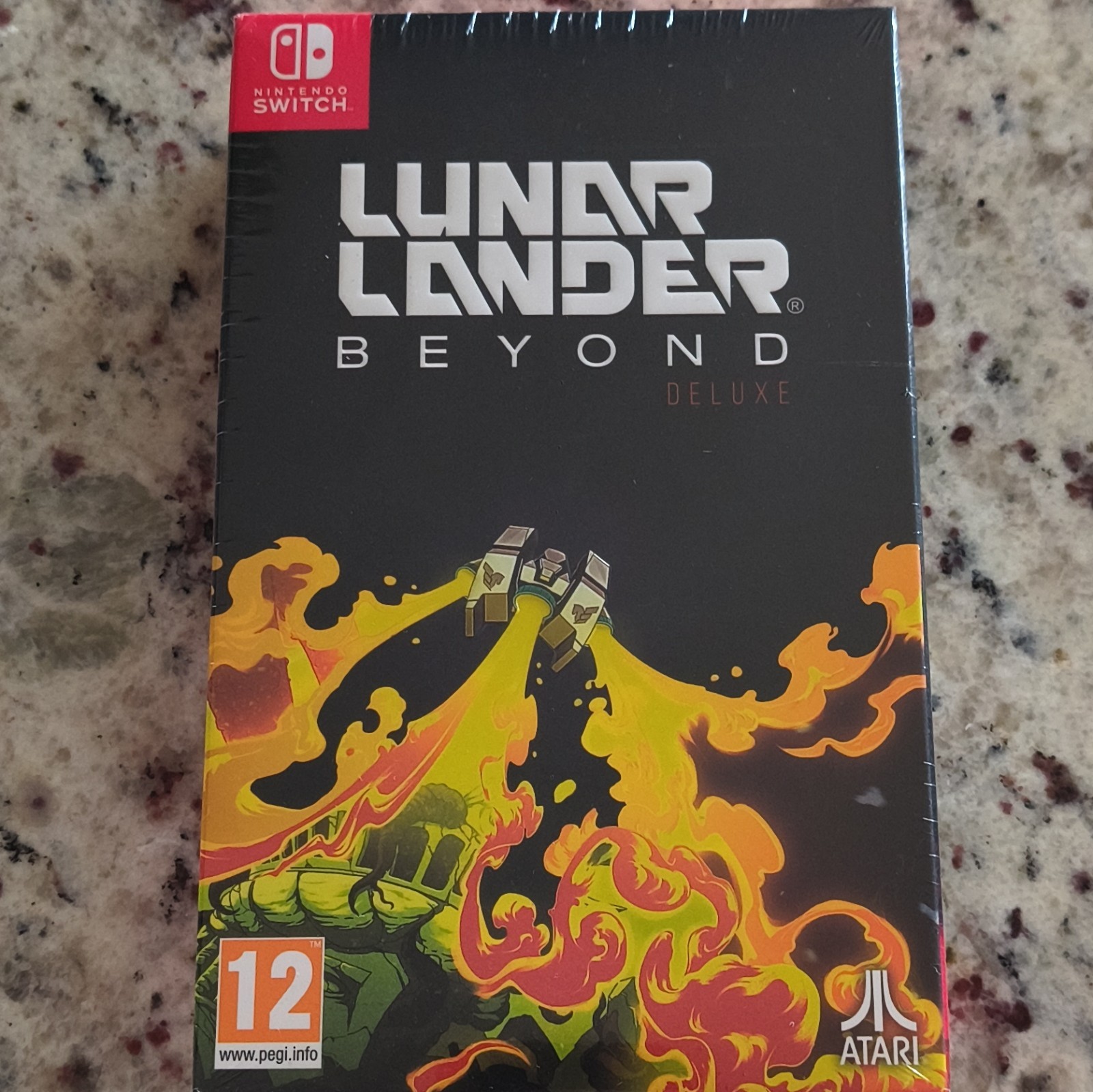 Atari Lunar Lander Beyond Deluxe Edition Steelbook Artbook Switch PEGI 12 PAL
