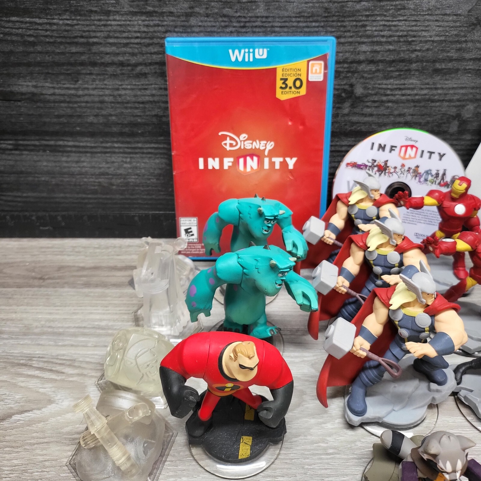 Disney Infinity 1.0 2.0 3.0 Duplicate and imperfect Bundle Great Deal Wii Wii U