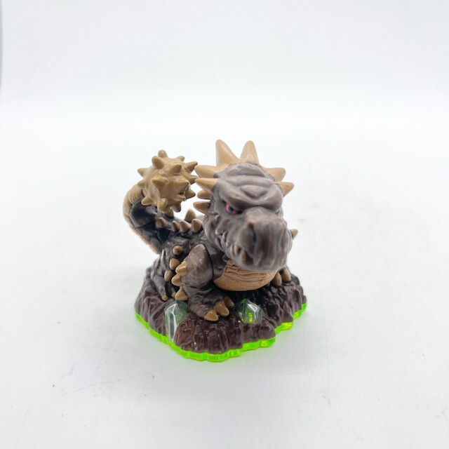 All Skylanders Spyro’s Adventure Characters and Magic Items Buy 3 Get 1 Free