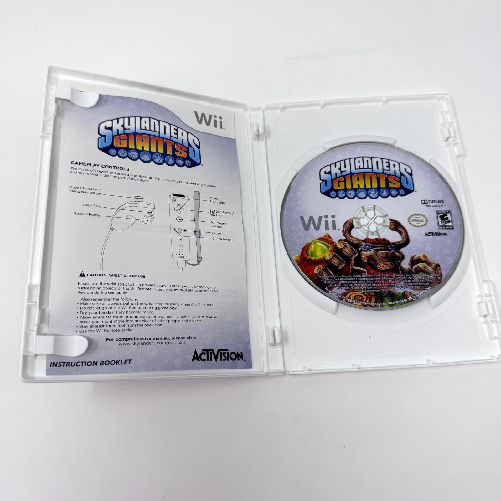 Skylanders: Giants (Nintendo Wii U, 2012)