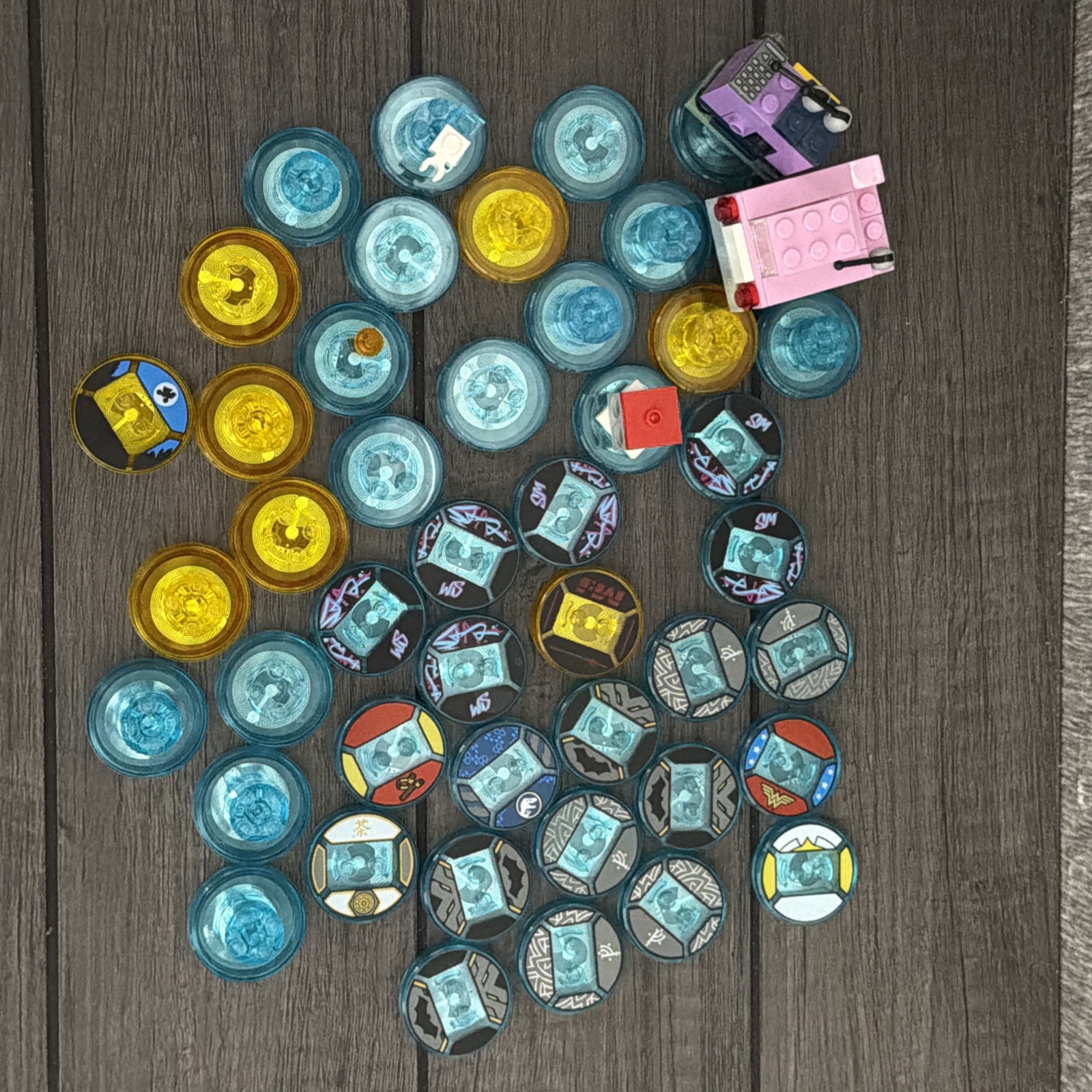 LEGO DIMENSIONS 45 TAG BASE OEM DISC CHARACTER LOT OF 45 FREE SHIPPING! NFC TOY
