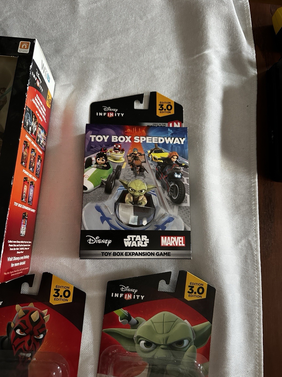 Disney Infinity 3.0 Edition Star Wars Starter Nintendo Wii U Darth Vader Maul