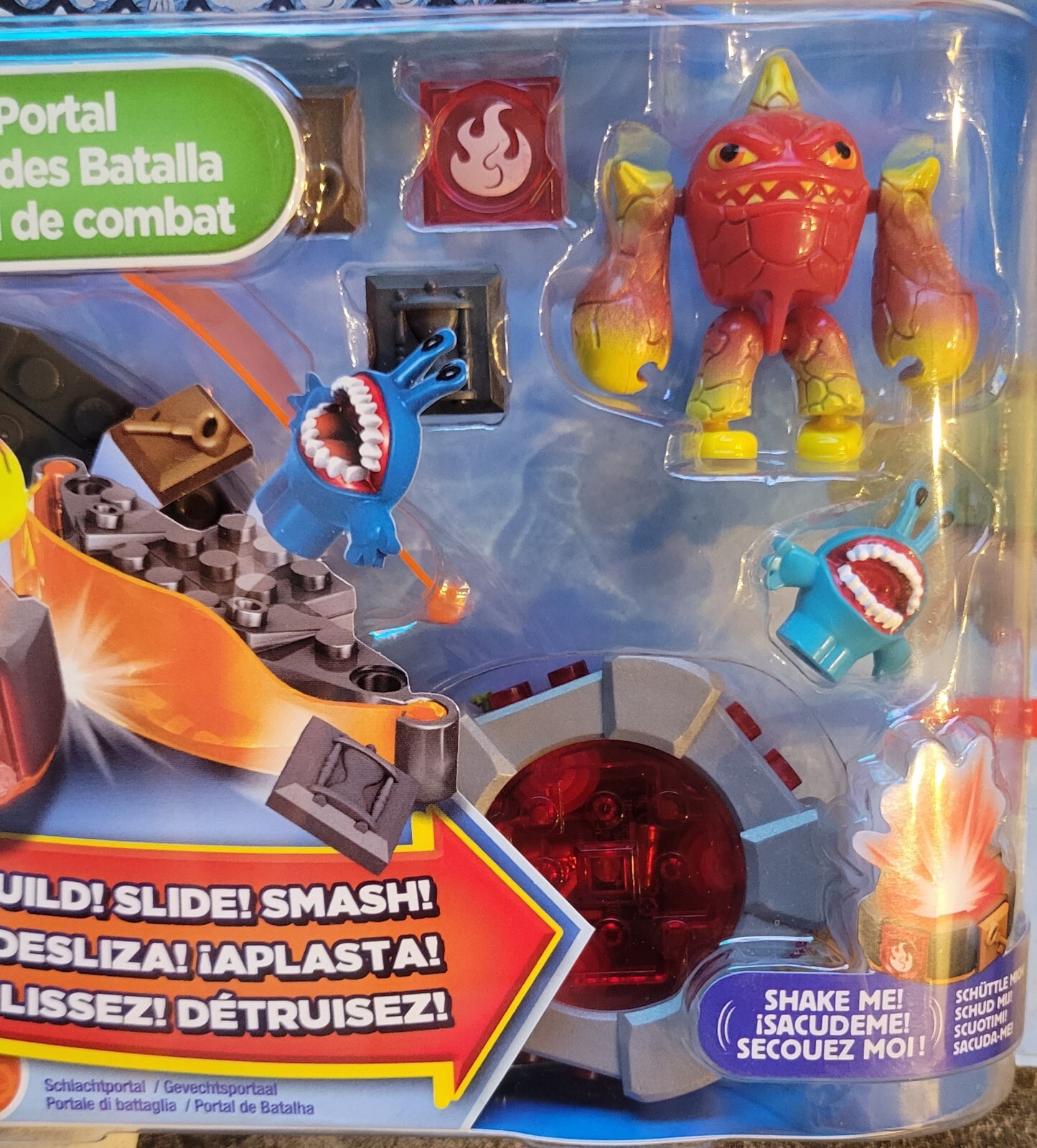 Mega Bloks Skylanders Giants 95437 Series 2 Battle Port Activision 2013 Eruptor