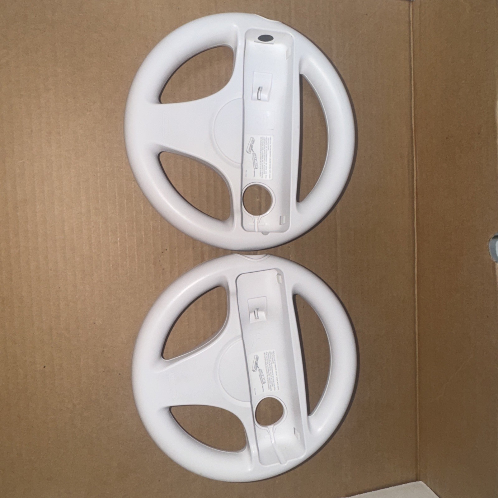 2 Official NINTENDO WII Mario Kart Racing Steering Wheels (RVL-024)