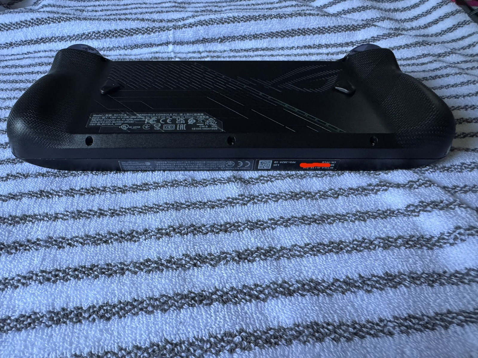 ASUS ROG Ally X Z1 Extreme 7” 120Hz FHD, 4TB SSD Upgrade — 24GB RAM — w Charger
