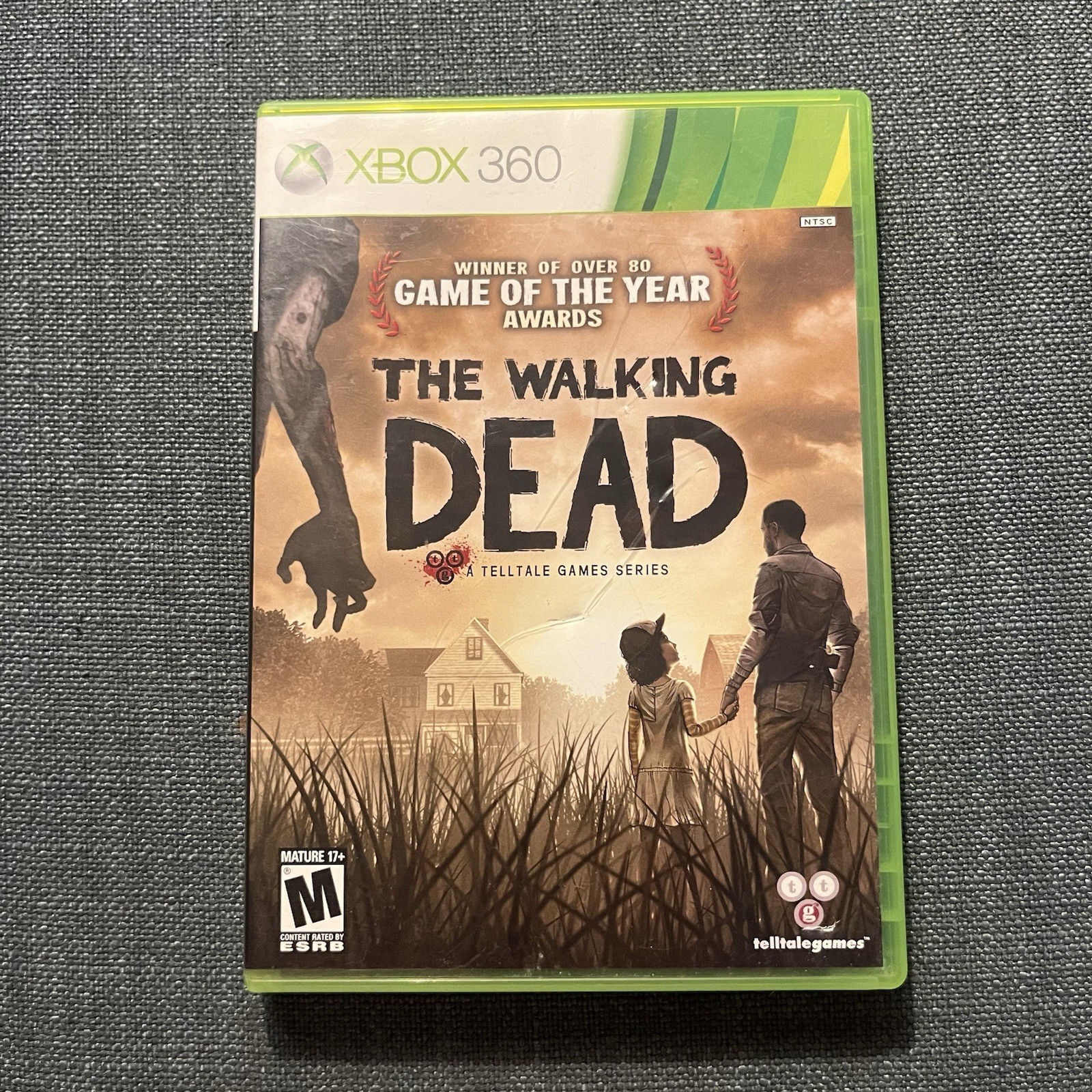 The Walking Dead: A Telltale Games Series (Microsoft Xbox 360) w/Manual CIB