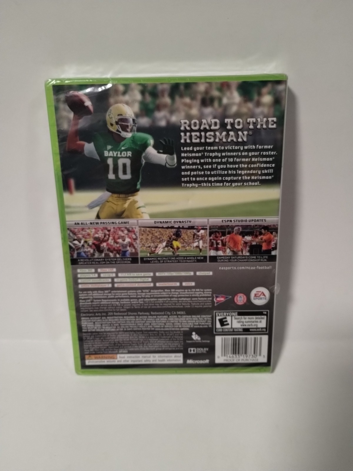 NCAA Football 13 (Microsoft Xbox 360, 2012) Brand New Sealed Damaged case.