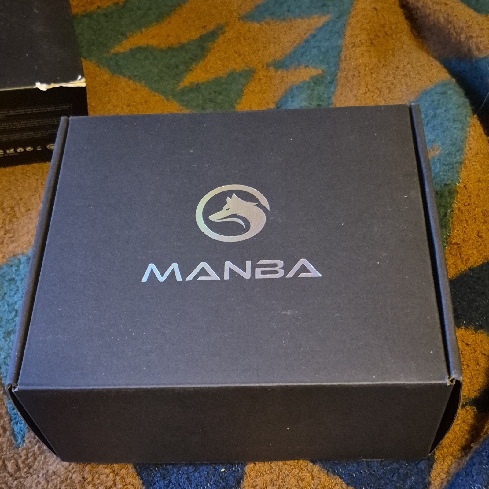 MANBA ONE Wireless Controller w/ Full Color Interactive Screen for Switch White