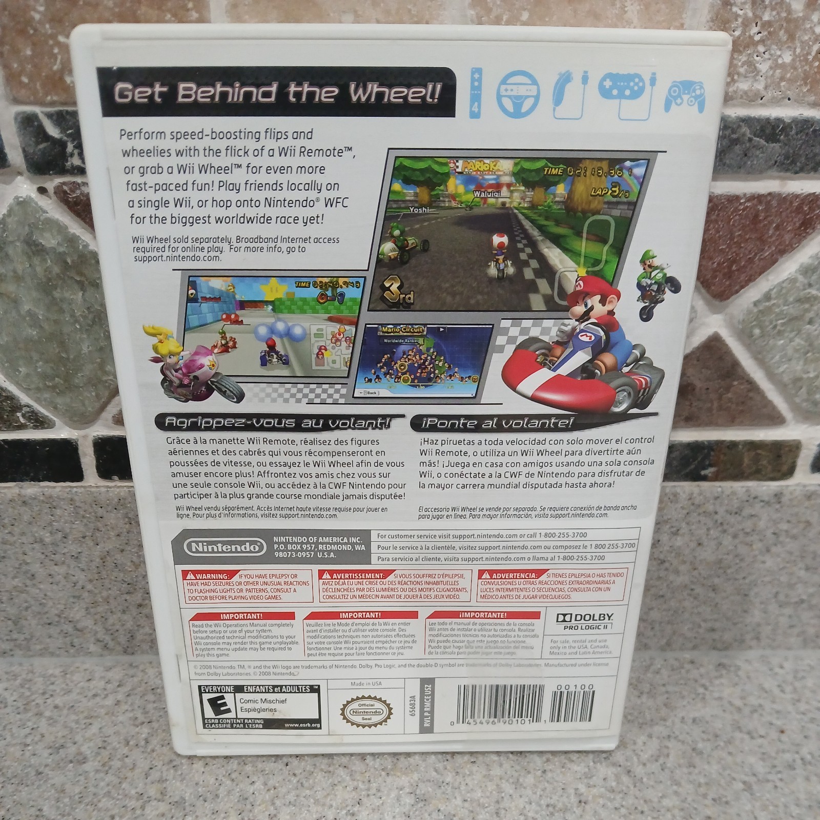 Nintendo Wii Mario Kart Complete w Manual. excellent disc Clean Copy C pics