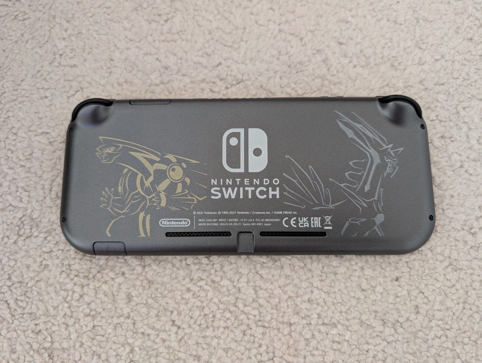 Nintendo Switch Lite: Dialga & Palkia Edition 32GB
