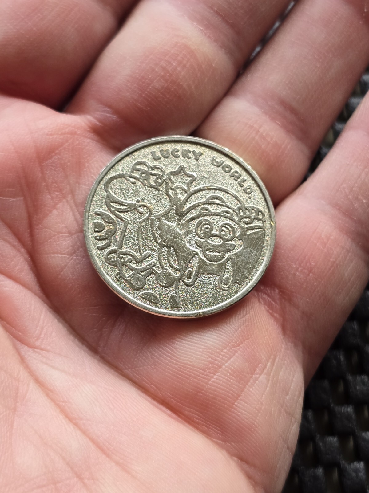 Super Mario Lucky World Coin Medal Nintendo Gachapon Rare Promo SNES GB [Chuck]