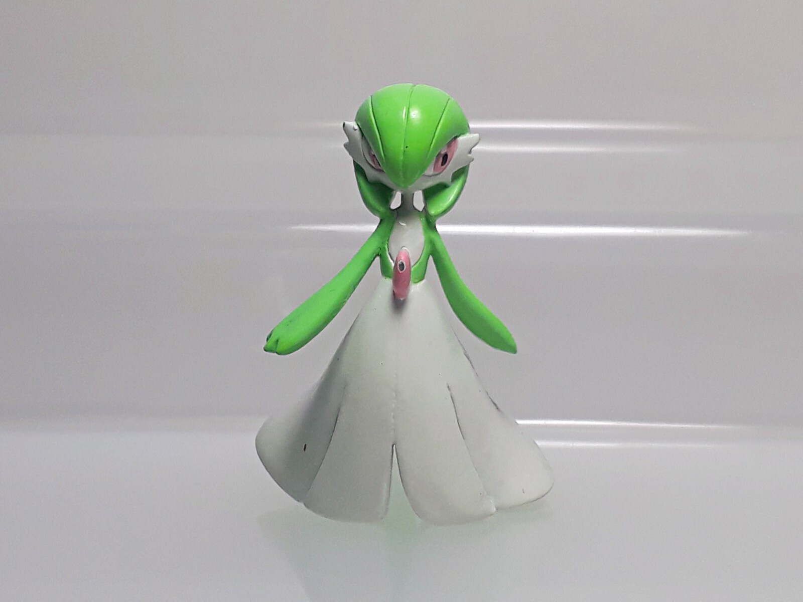 Gardevoir Pokemon Figure Takara Tomy Monster Collection Toy Japan R06 1.85in