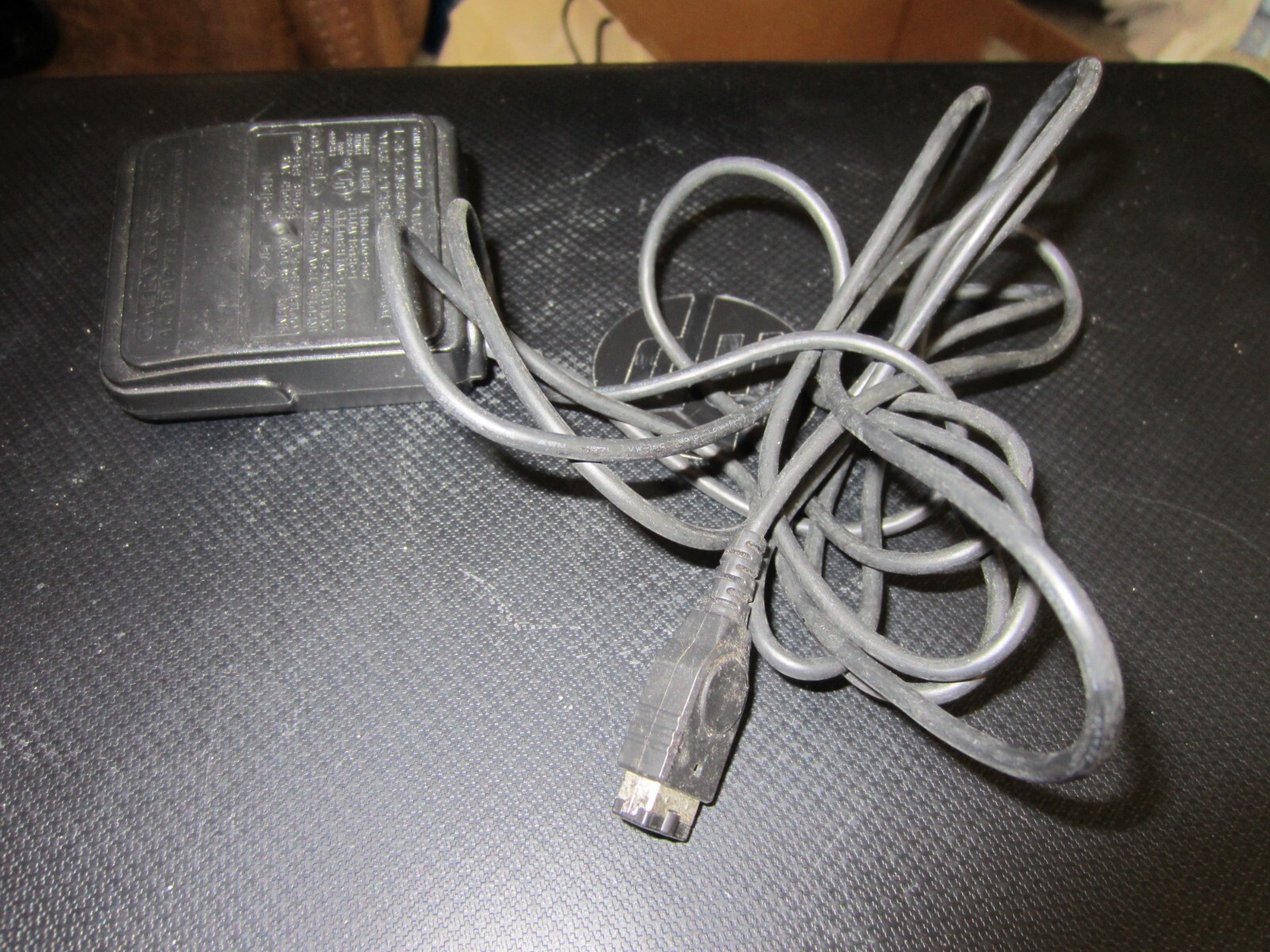 Geniune Nintendo AC Adapter Wall Charger AGS-002(JPN/USA) DC5.2V 320mA Official