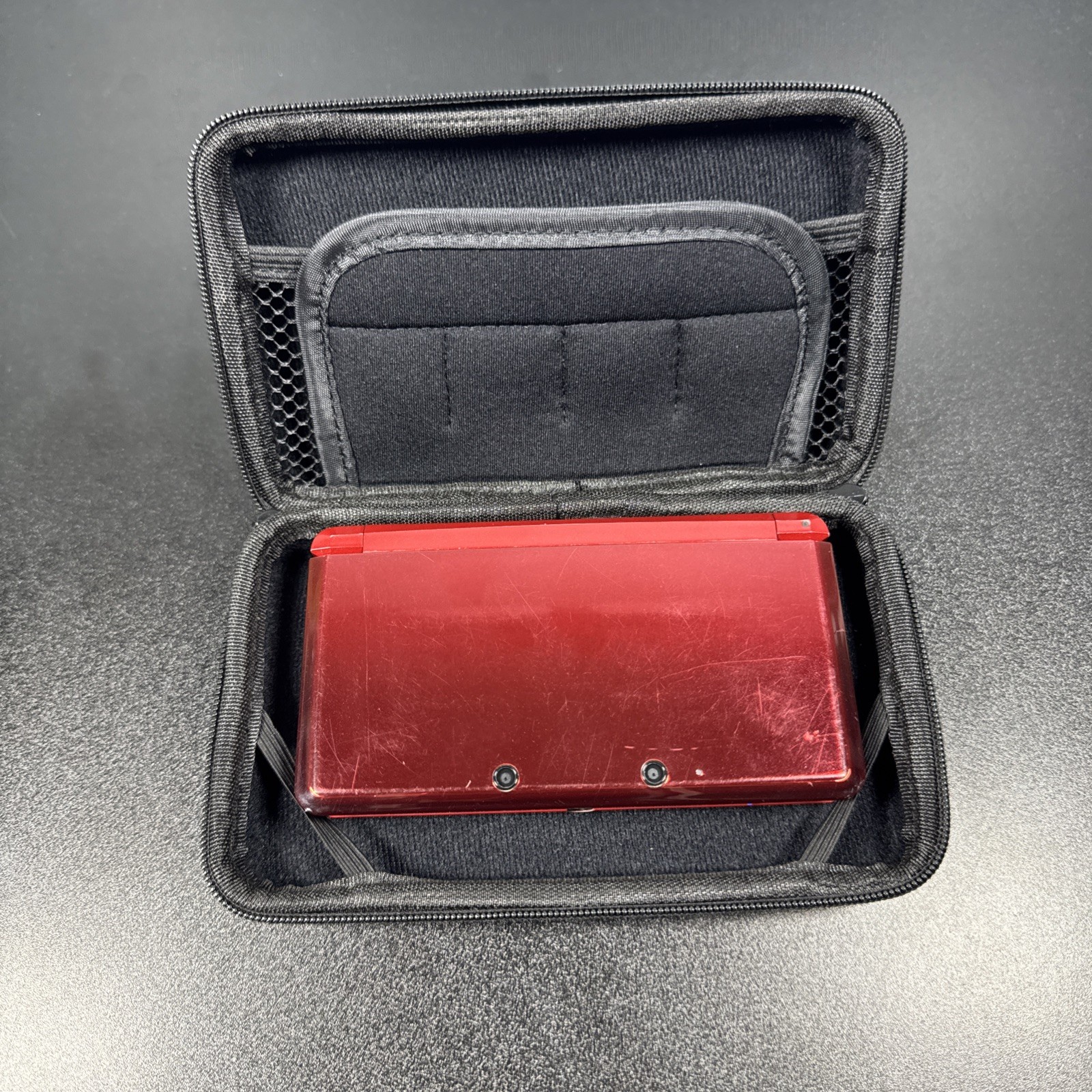 Nintendo 3DS Flame Red 32GB SD Card/game & Carry Case (Tested & Working)