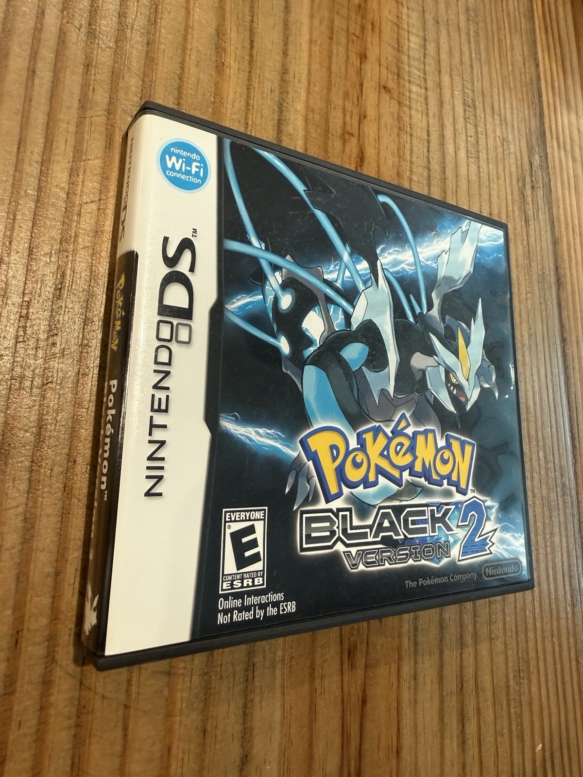 Pokemon Black Version 2 Nintendo DS Authentic