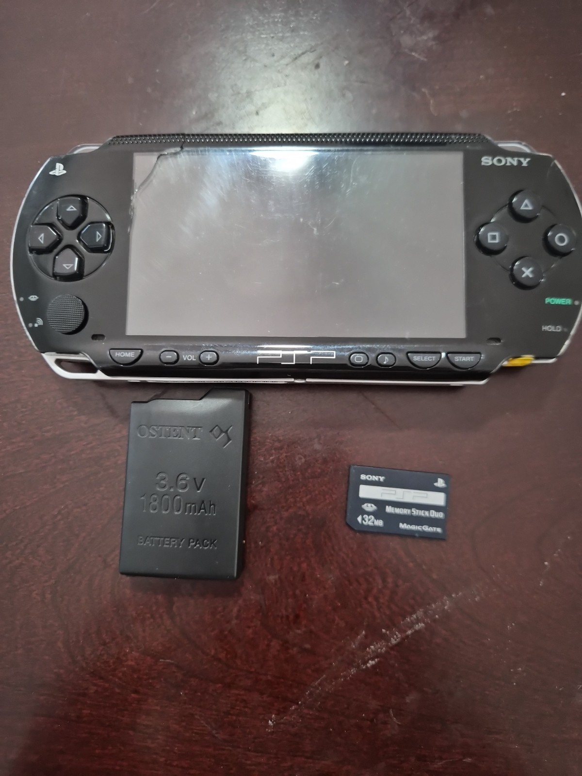 Psp 1001 Black comes with Memory Stick and Battery