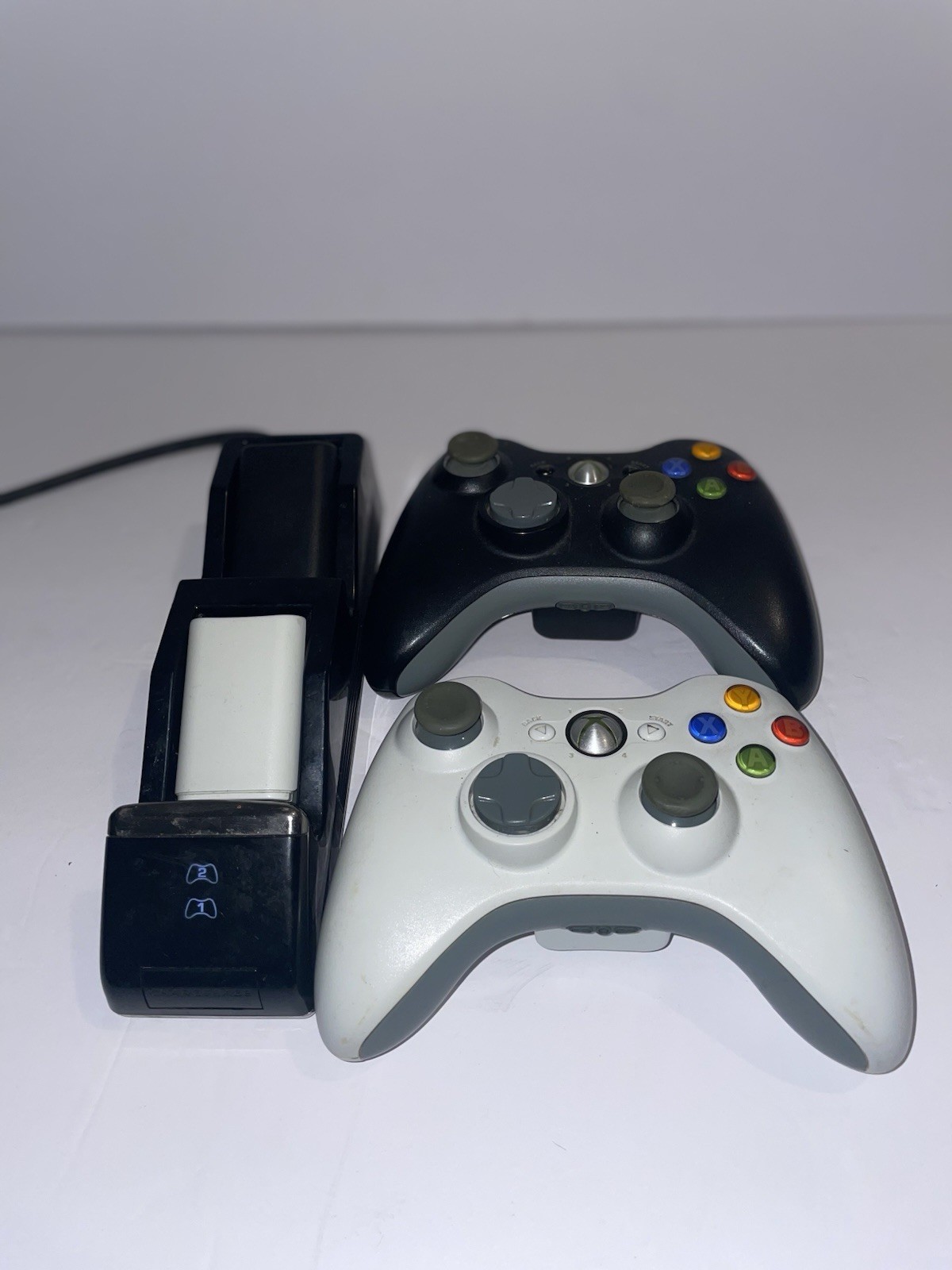 🔥 (Tested) Xbox 360 Console Bundle w/ 28 Games, Kinect Sensor, 2 Controllers