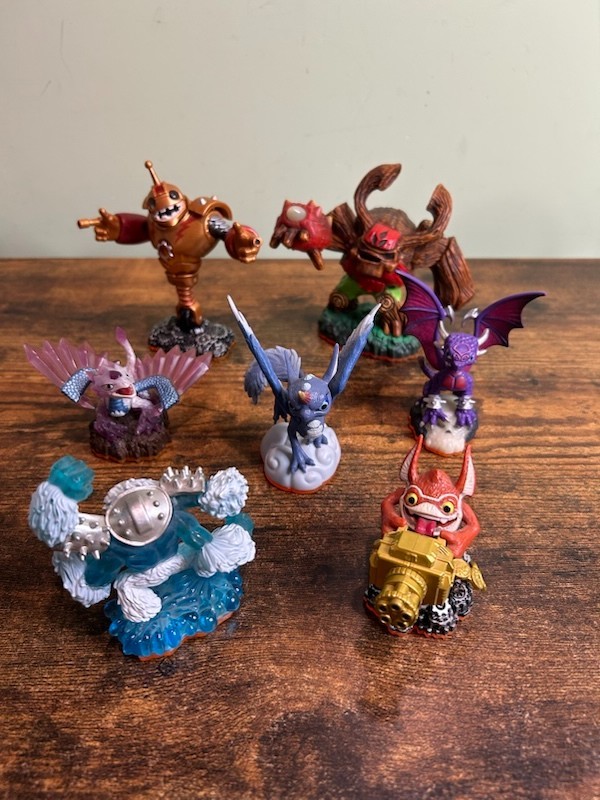 Skylanders Giants 7 Figures Lot Tree Rex Bouncer Slam Bam Flashwing Cynder
