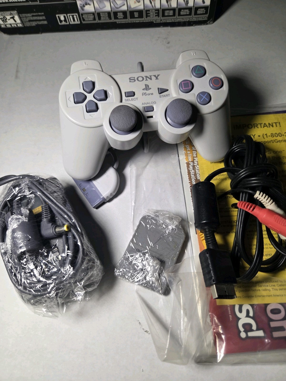 Sony PSOne Video Game Console – White (SCPH-101/94015) In box / US Seller