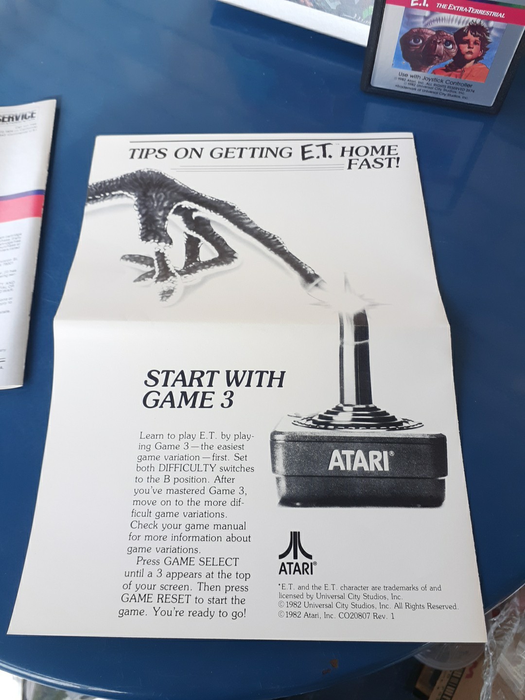 E.T. The Extra-Terrestrial Atari 2600 1982 Vintage in Box W/Manual & Tips