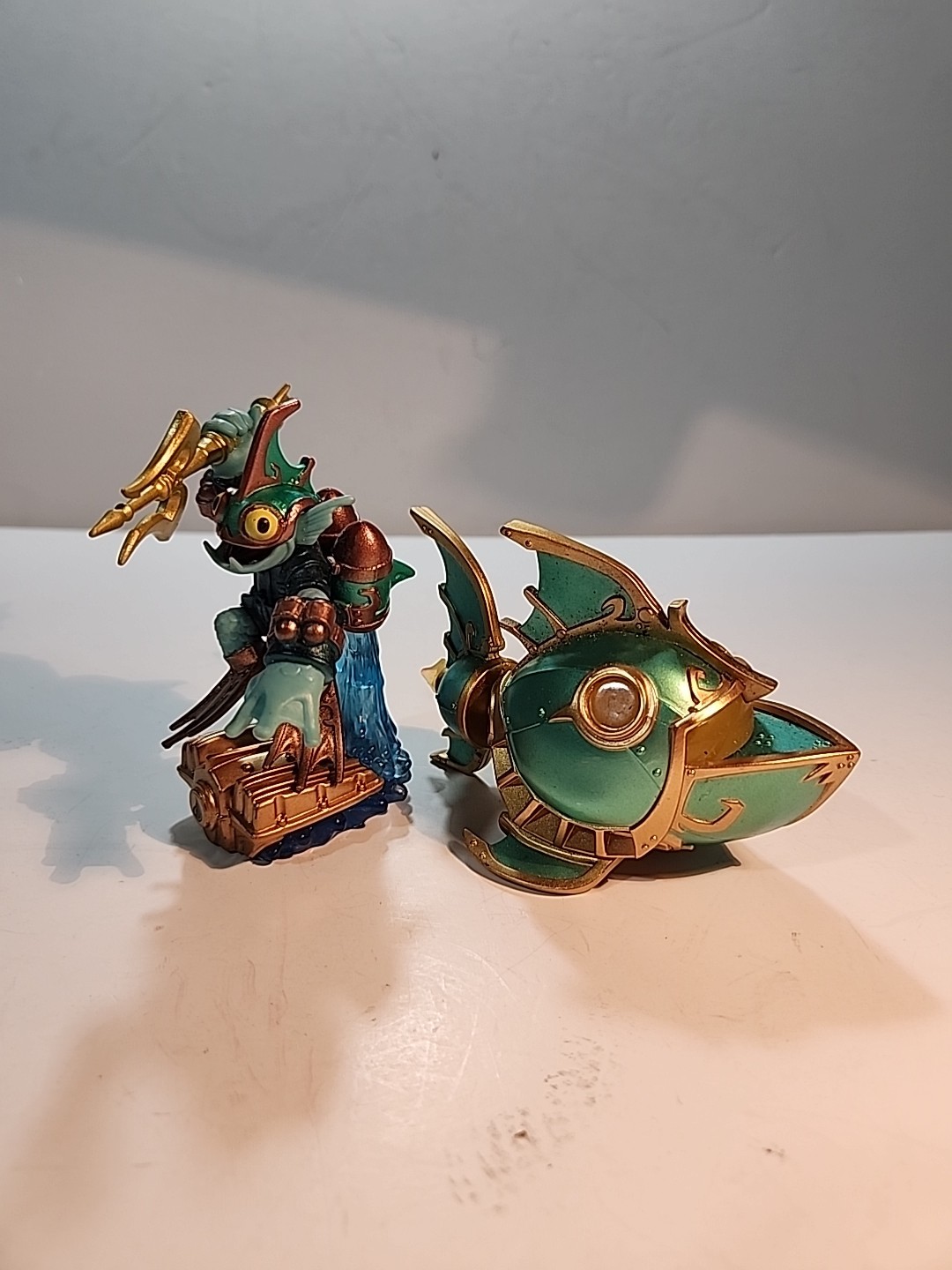 Skylanders Super Chargers Deep Dive Gill Grunt And Signature Vehicle Reef Ripper
