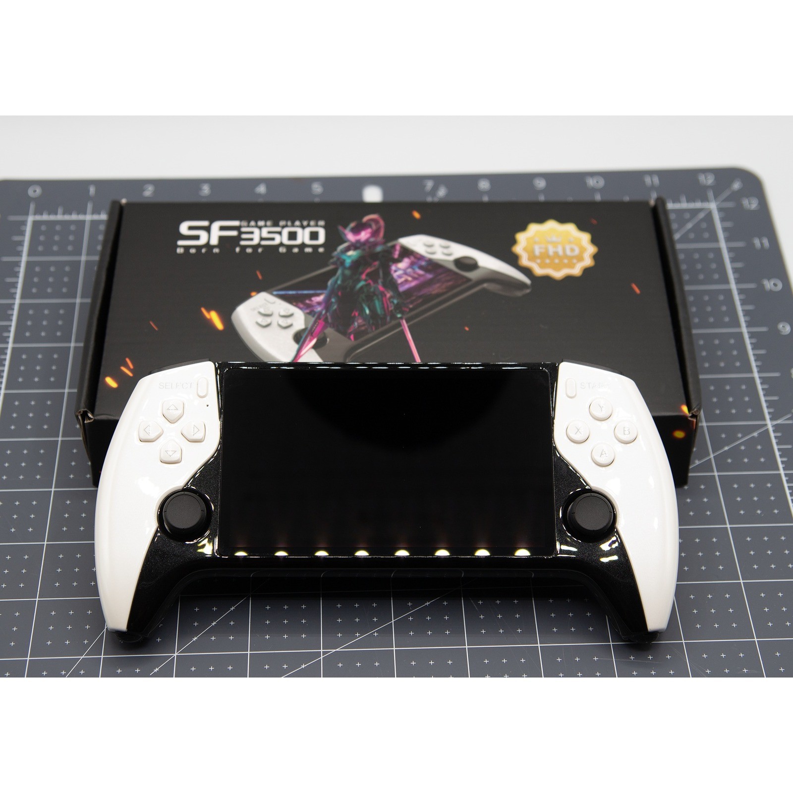 SF3500 Handheld Game Player 5 Inch IPS Screen FHD Dual Core 2G RAM White Black