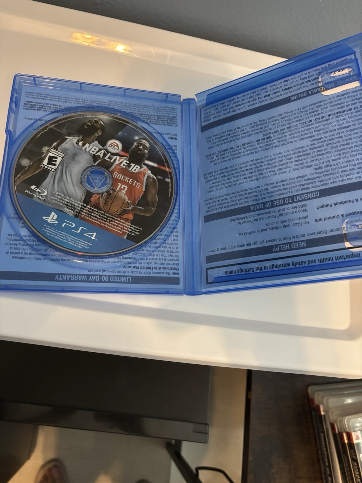 NBA Live 18 PS4 Cib No Manual Included E (ESRB) Everyone)