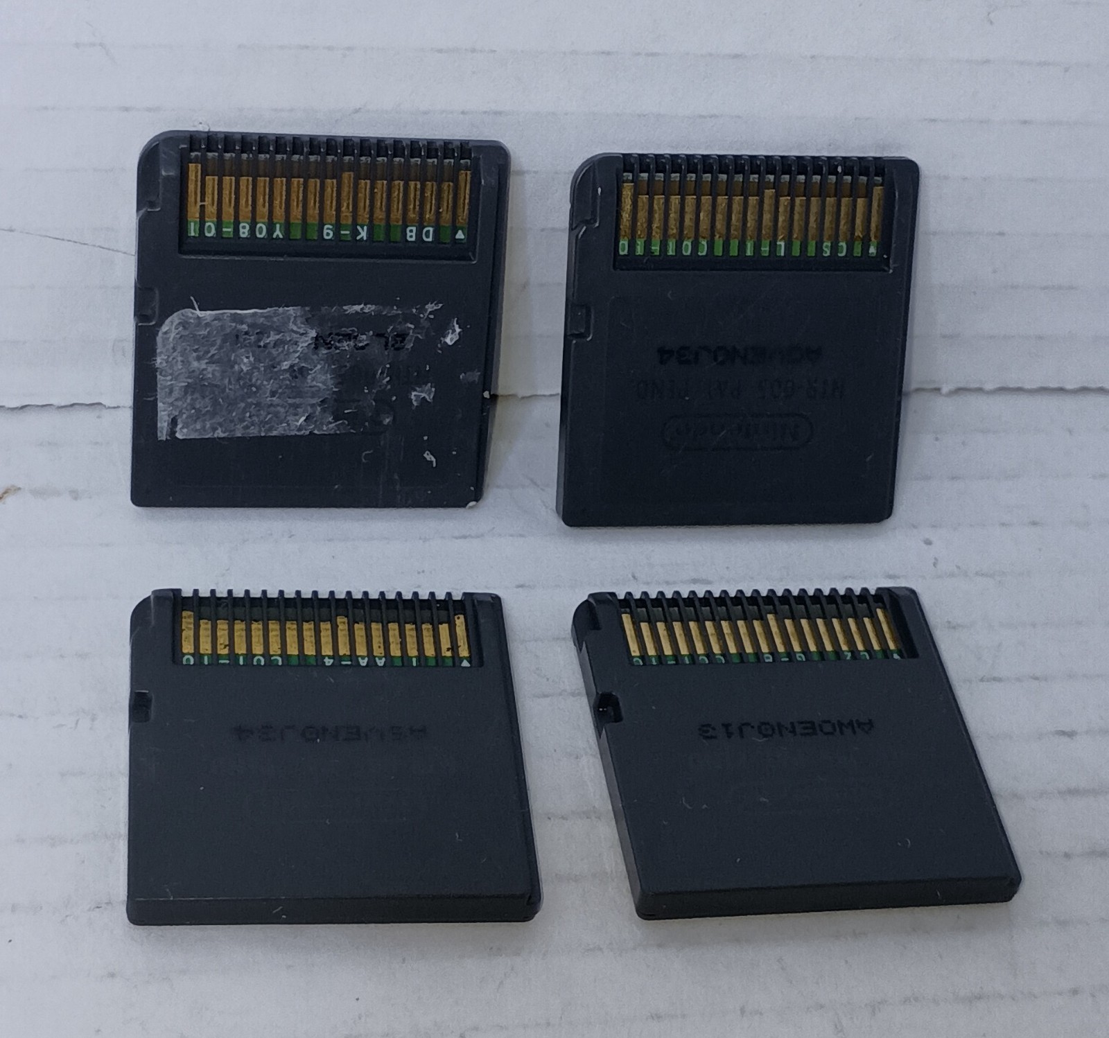 Nintendo DS Lot of 4 Ben 10 Garfield Snood 2 Star Wars CARTRIDGE Only Bundle
