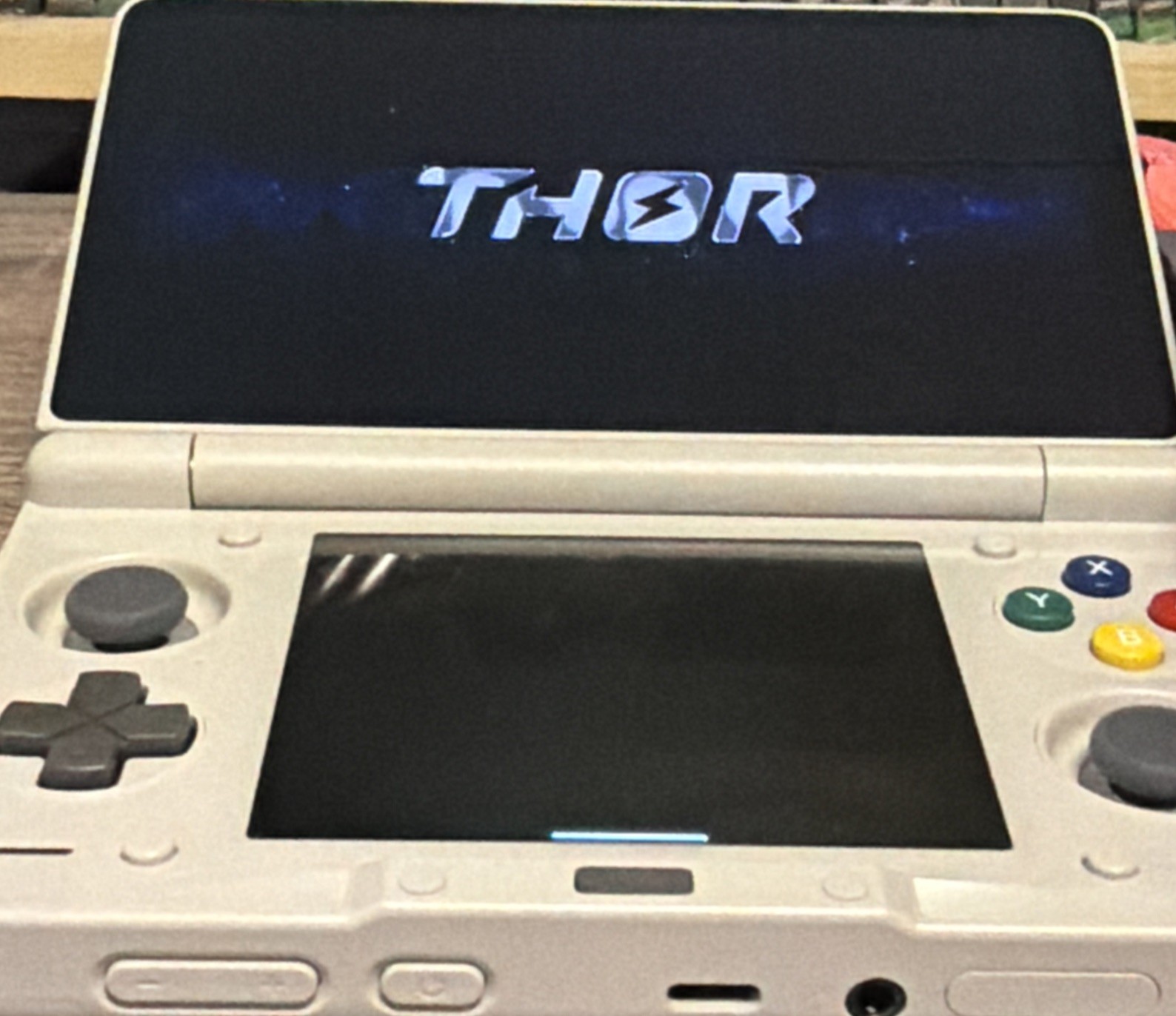 Ayn Thor Max Rainbow 16GB RAM/1TB (Batch #2) – Handheld with 1TB sdcard,Extras