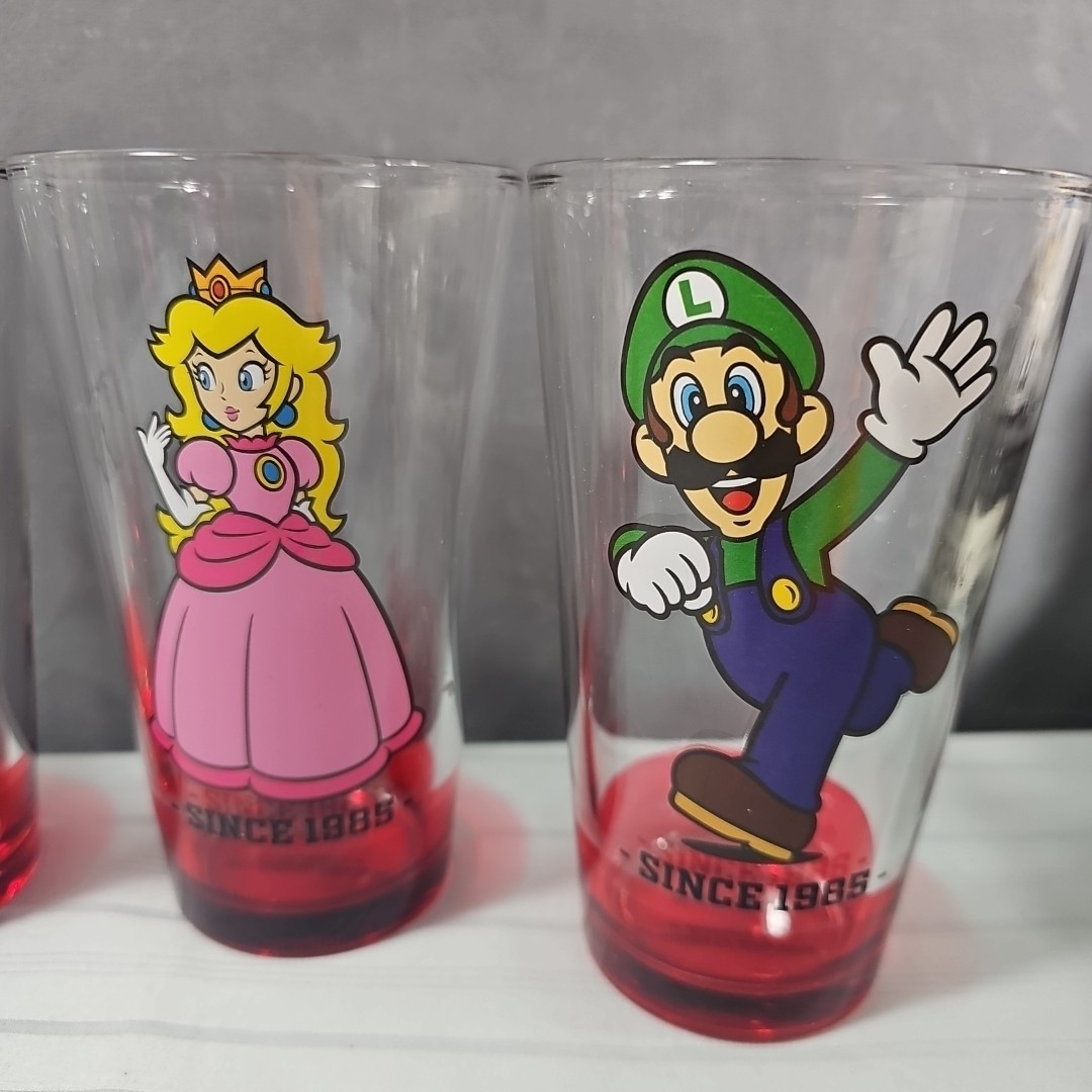 Super Mario Collectible 4pc. Pub Style Glass Cups Set 16oz Pint Gamestop Special