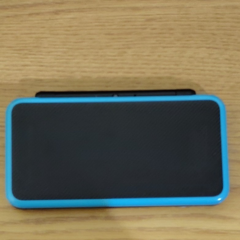 “New” Nintendo 2DS XL w/ 4GB microSD, Volume Slider Issues, Scuffed Touch Screen