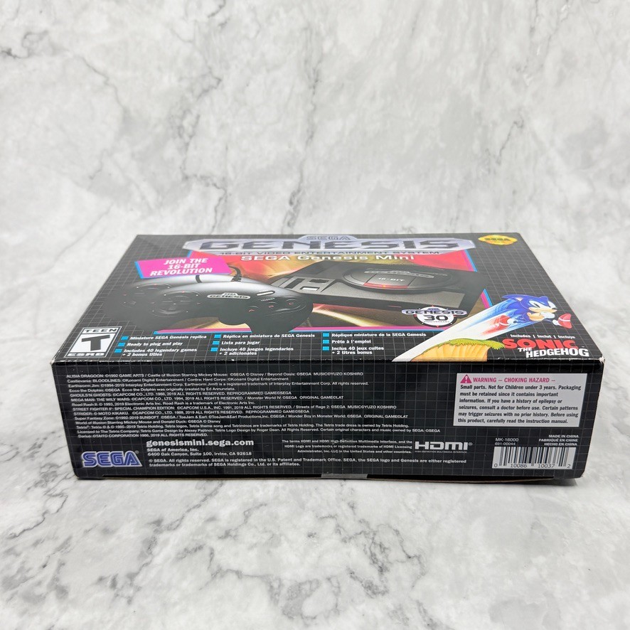 SEGA Genesis Mini Home Game Console 30th Anniversary 2019 Boxed Complete Clean!